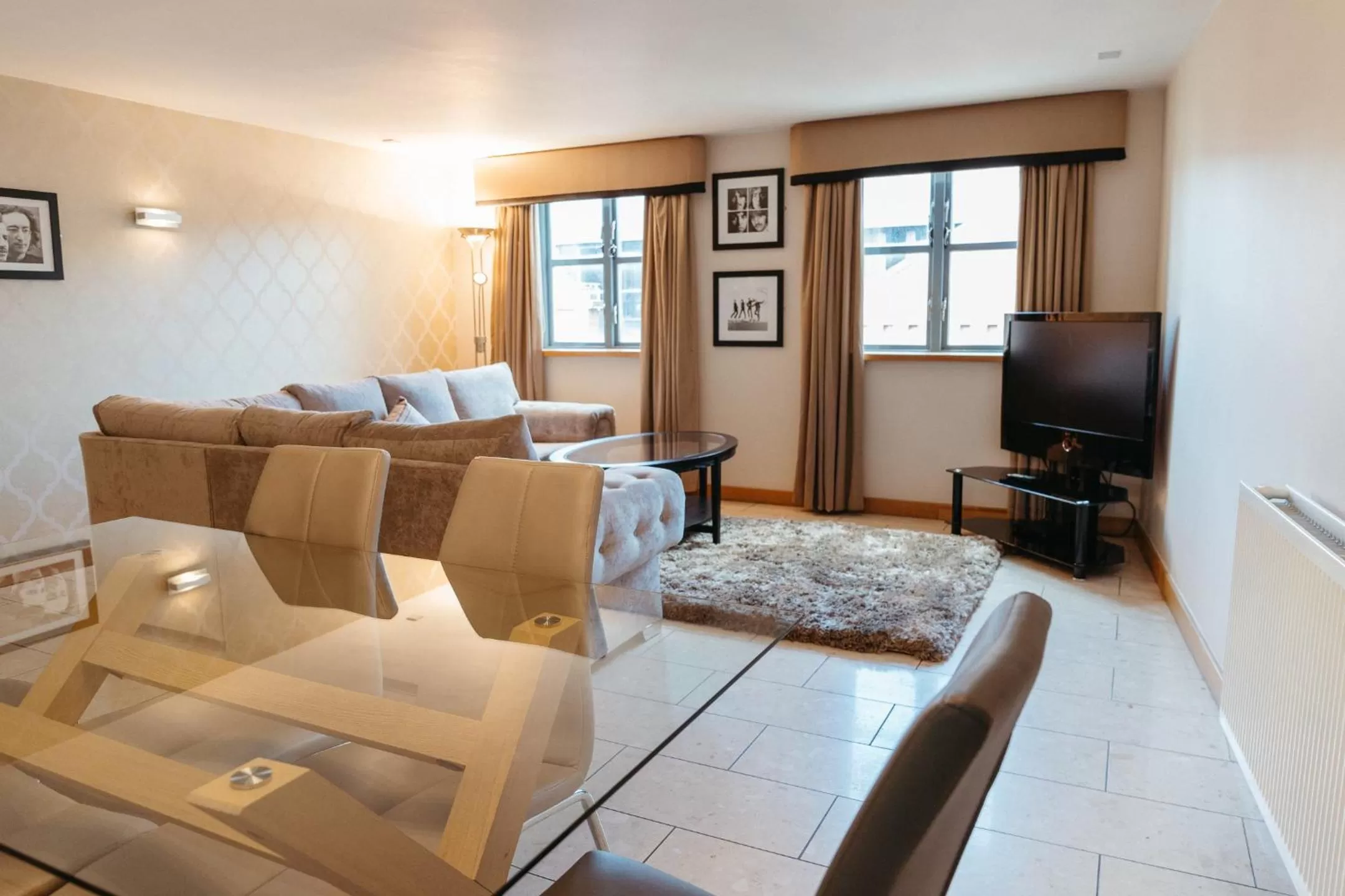 Living room in Posh Pads - Liverpool 1 - Apart-Hotel