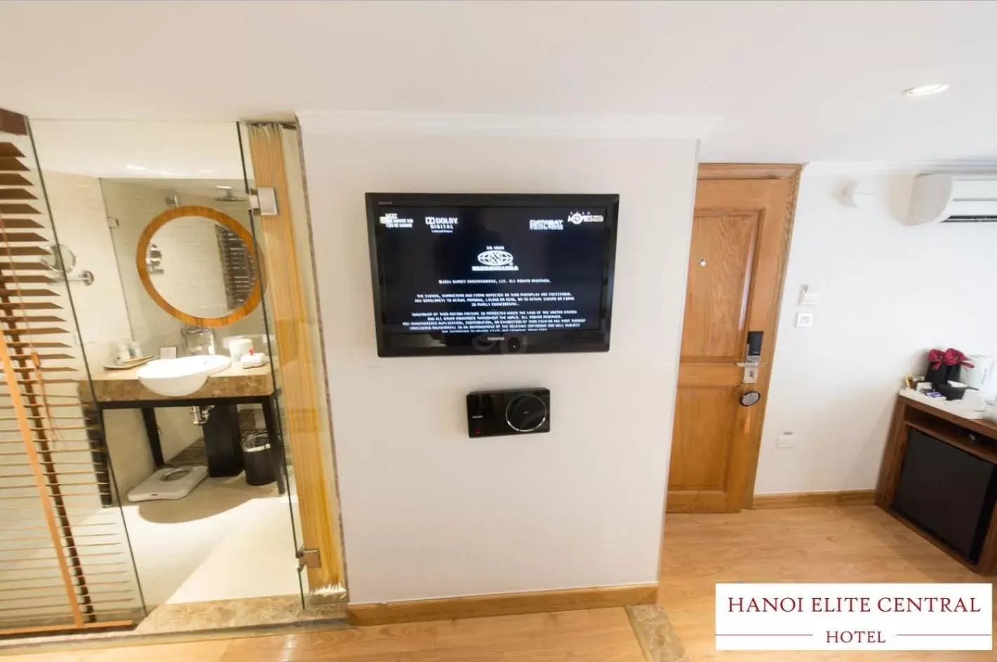 Area and facilities, TV/Entertainment Center in Elite Central Hotel Hanoi