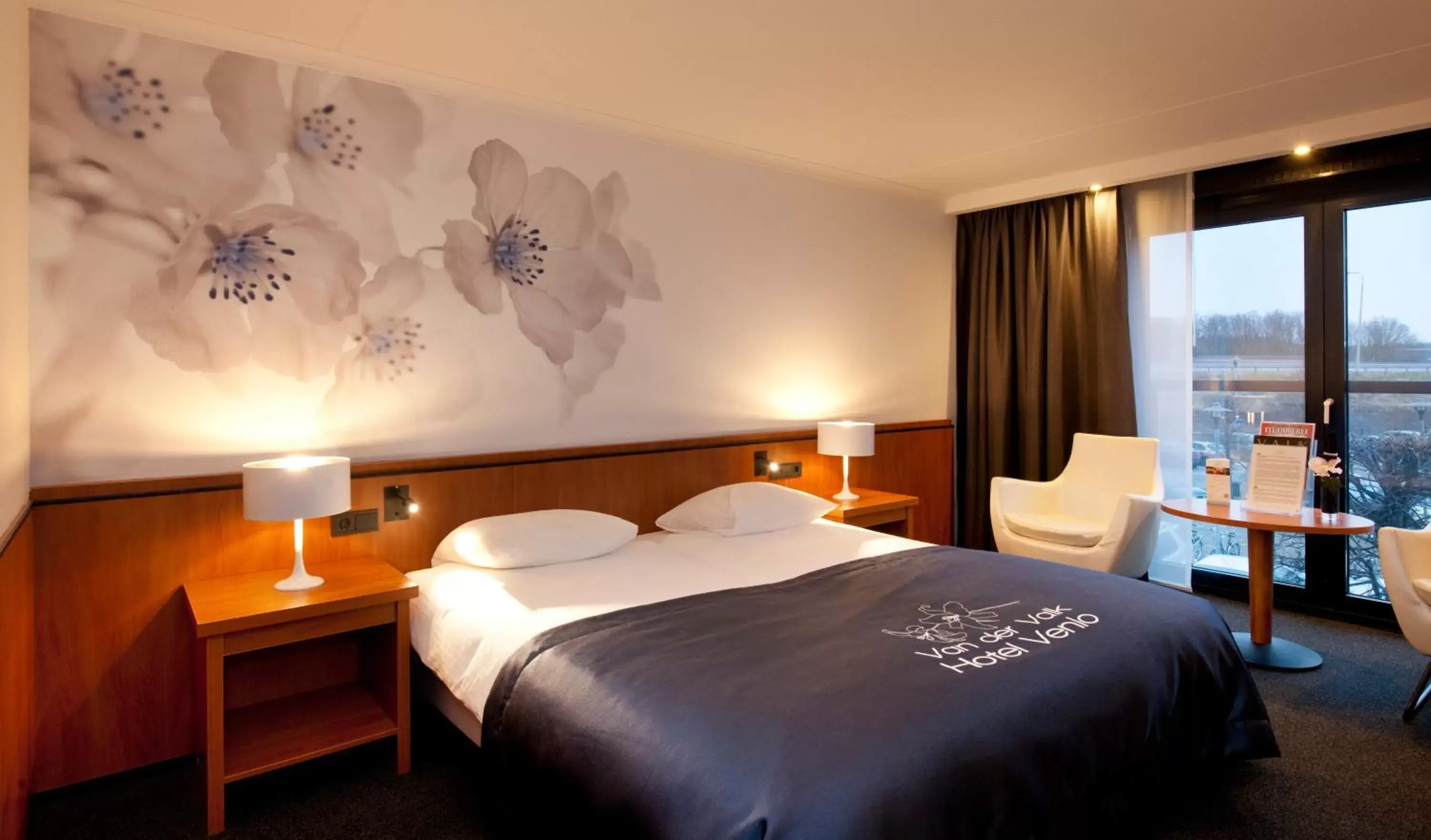 Bed in Van der Valk Hotel Venlo