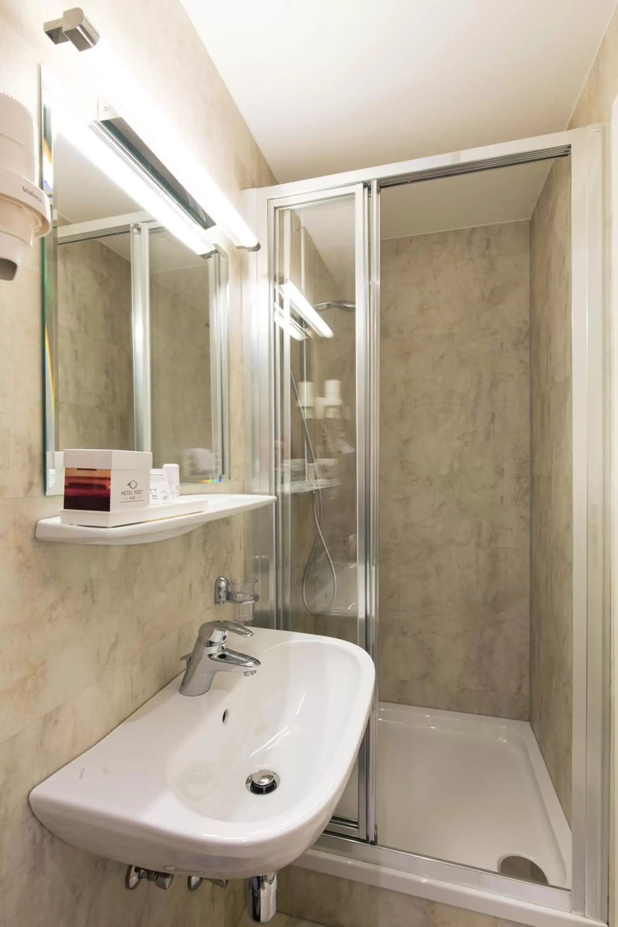 Shower, Bathroom in Hotel Post Wien
