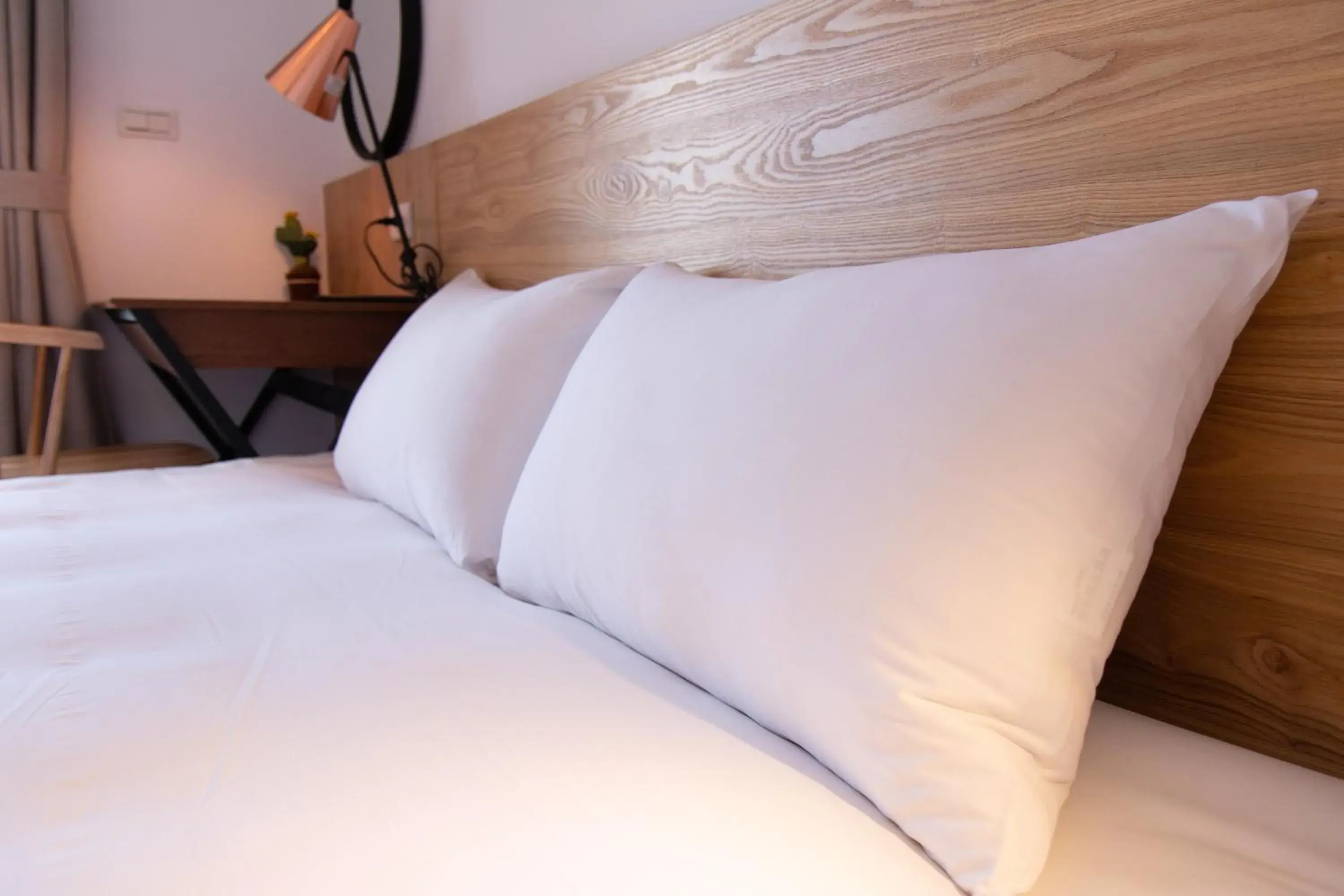 Decorative detail, Bed in We Love Inn Decorative detail, Bed in We Love Inn