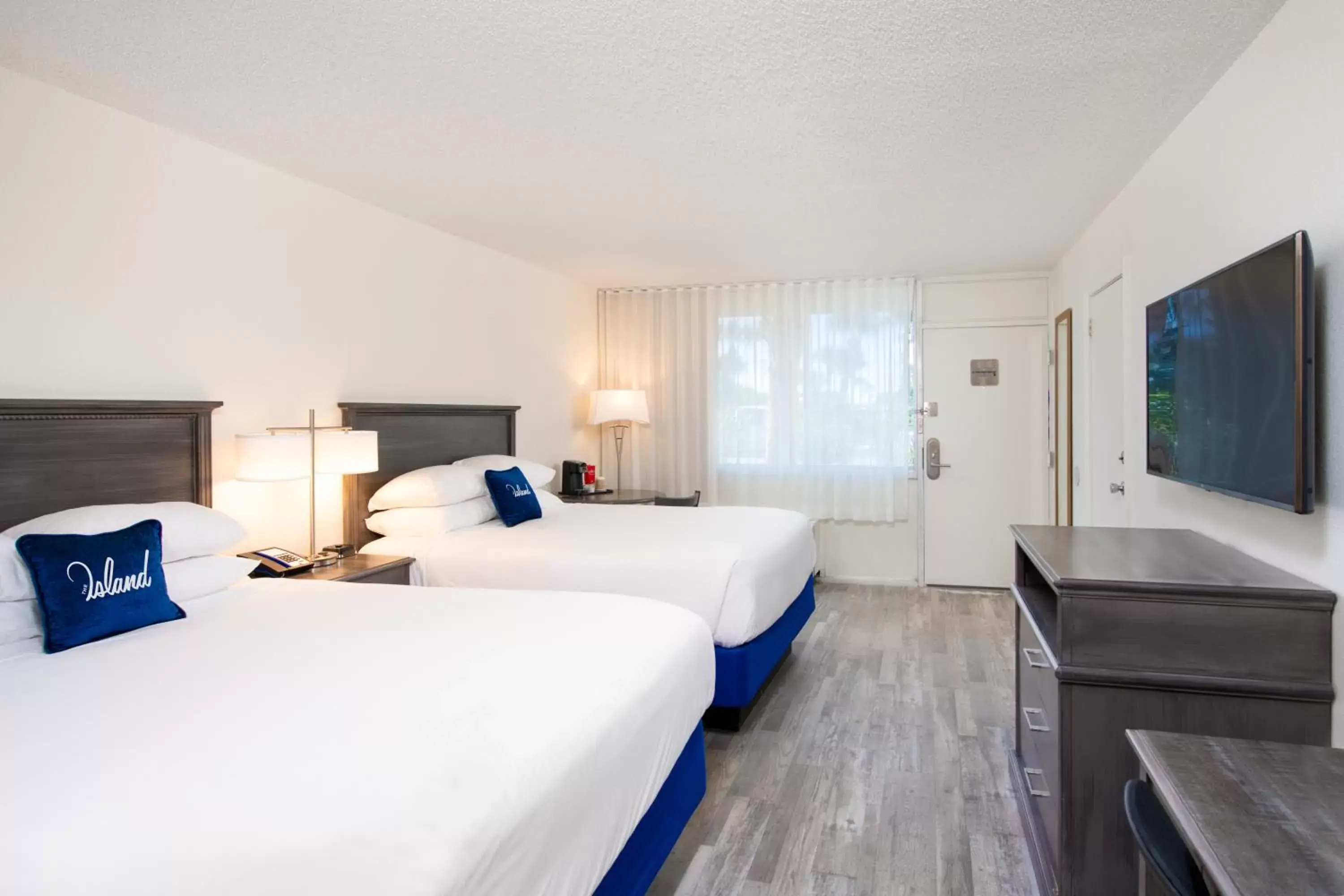Bedroom, Bed in The Island Resort at Fort Walton Beach