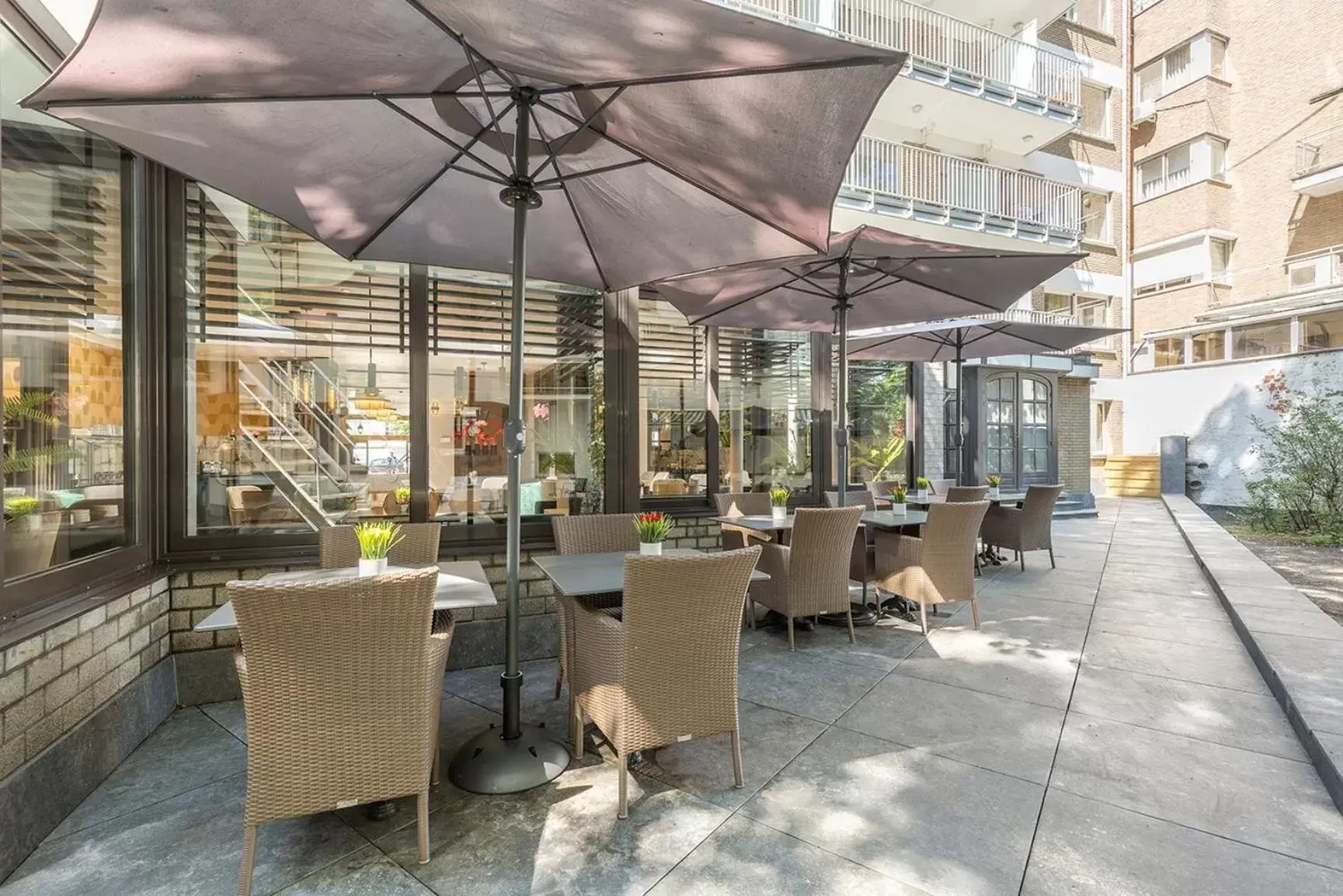 Balcony/Terrace, Restaurant/Places to Eat in Leonardo Hotel Antwerp The Plaza