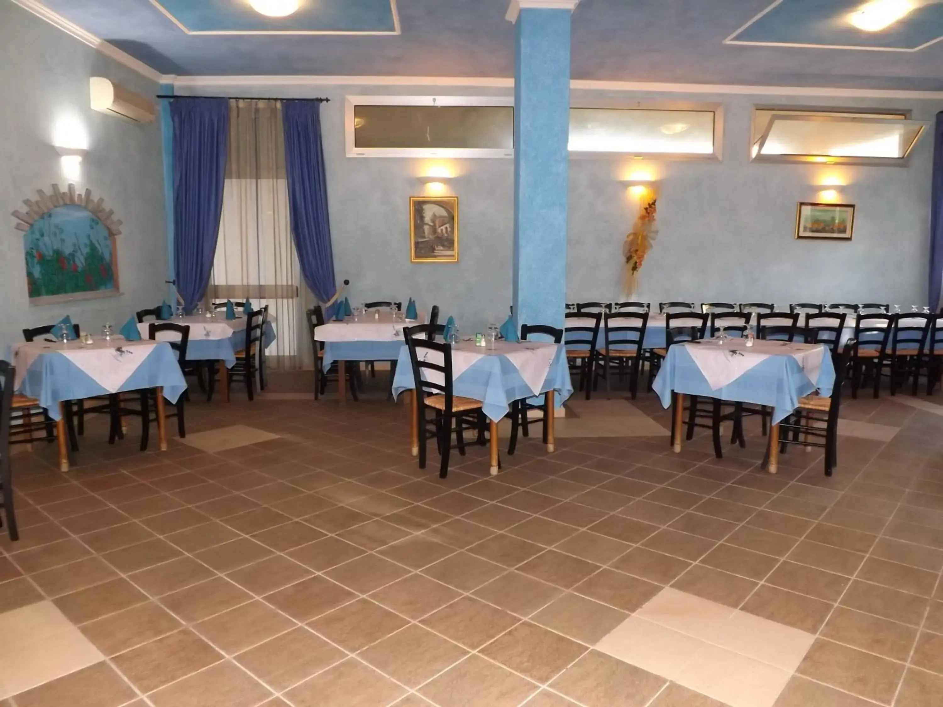 Restaurant/Places to Eat in Hotel Sagittario