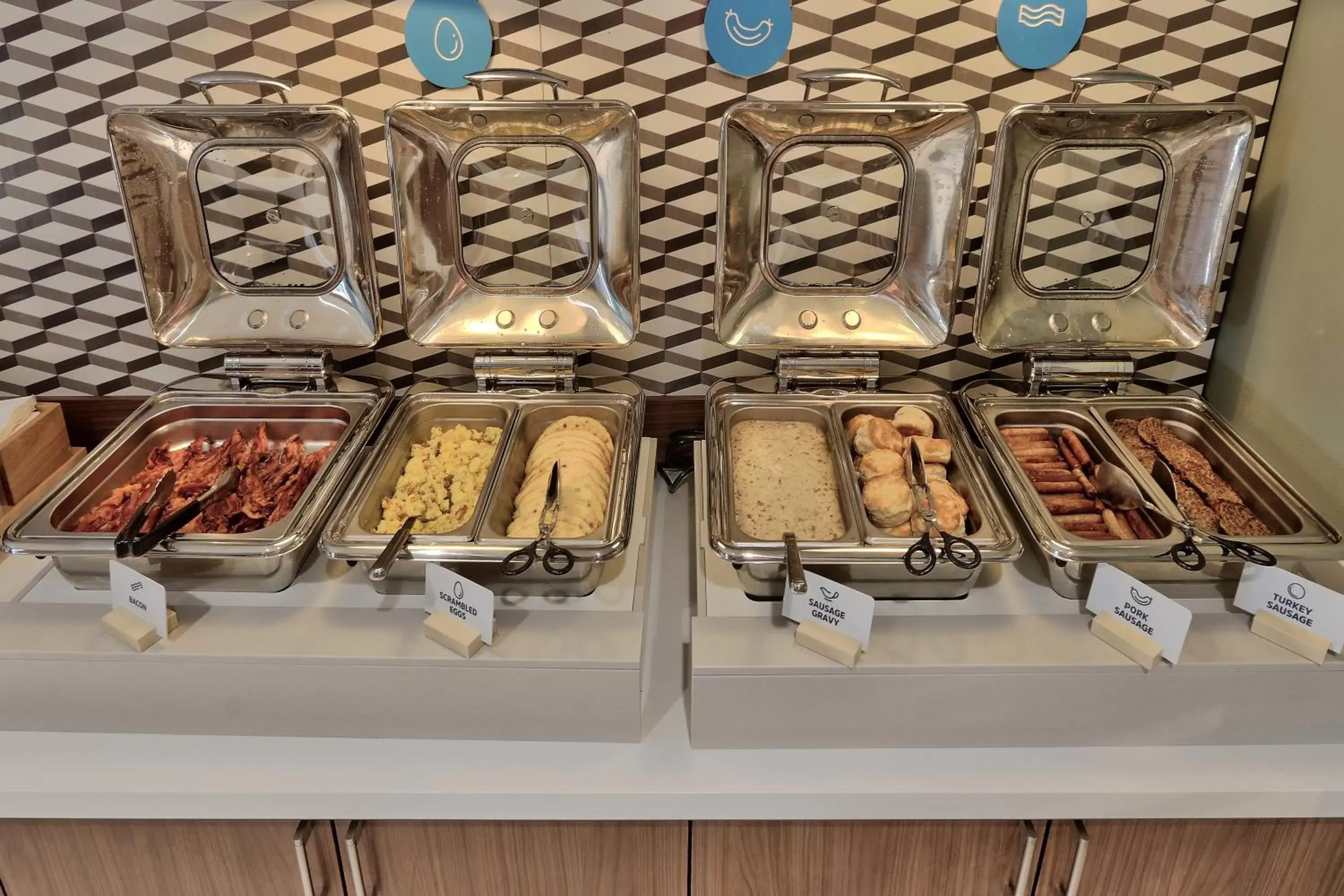 Breakfast in Holiday Inn Express & Suites - Albuquerque East, an IHG Hotel