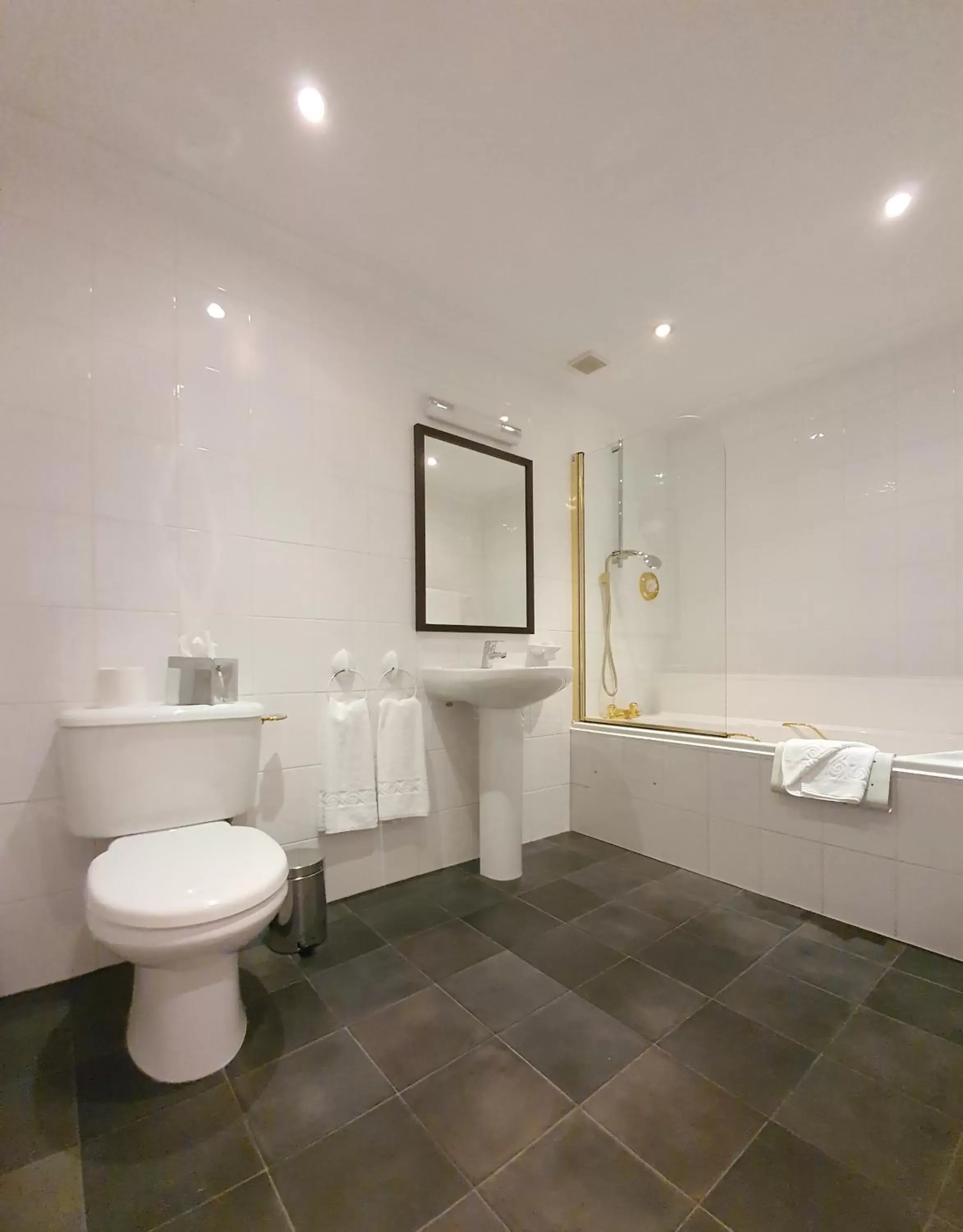 Shower, Bathroom in Hustyns Resort Cornwall