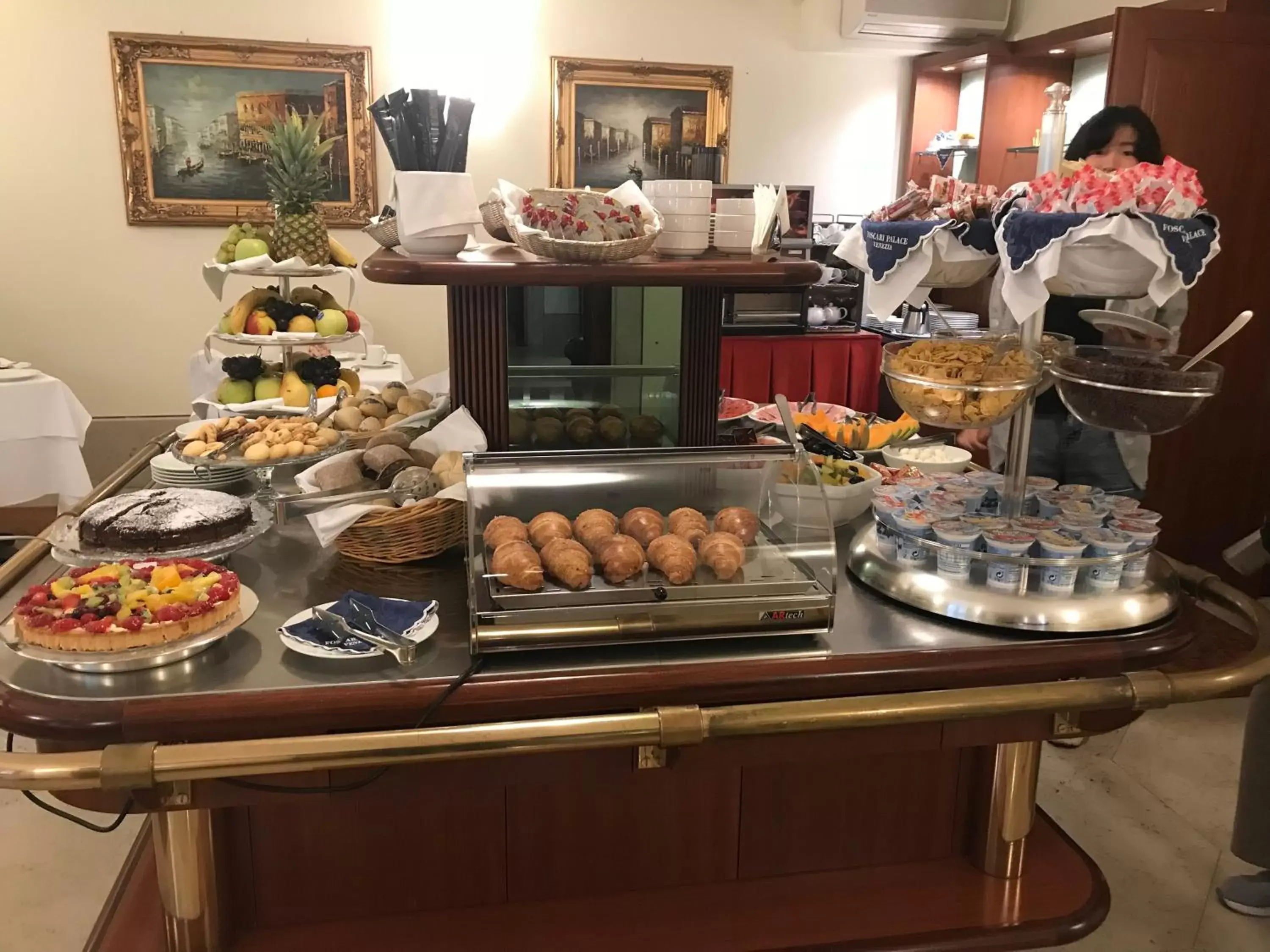 Food and drinks in Foscari Palace