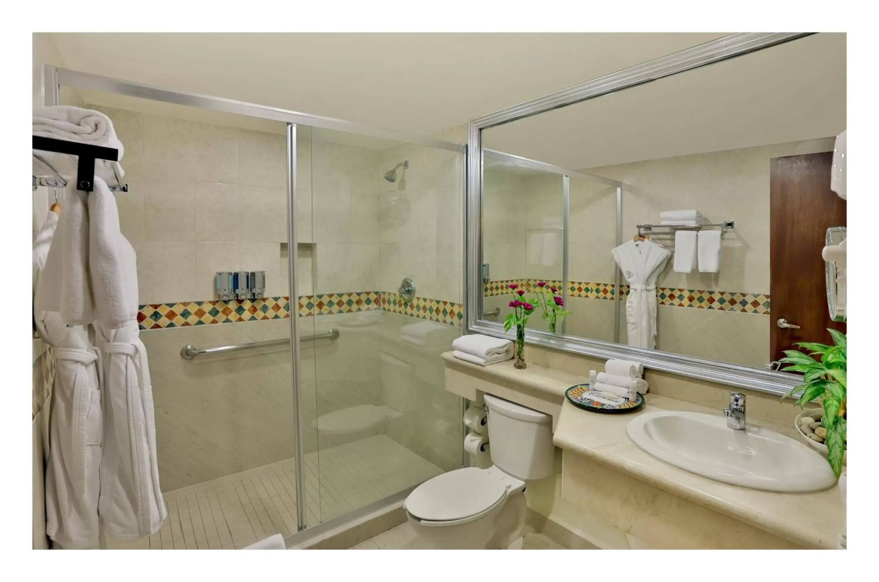 Shower, Bathroom in Adhara Hacienda Cancun