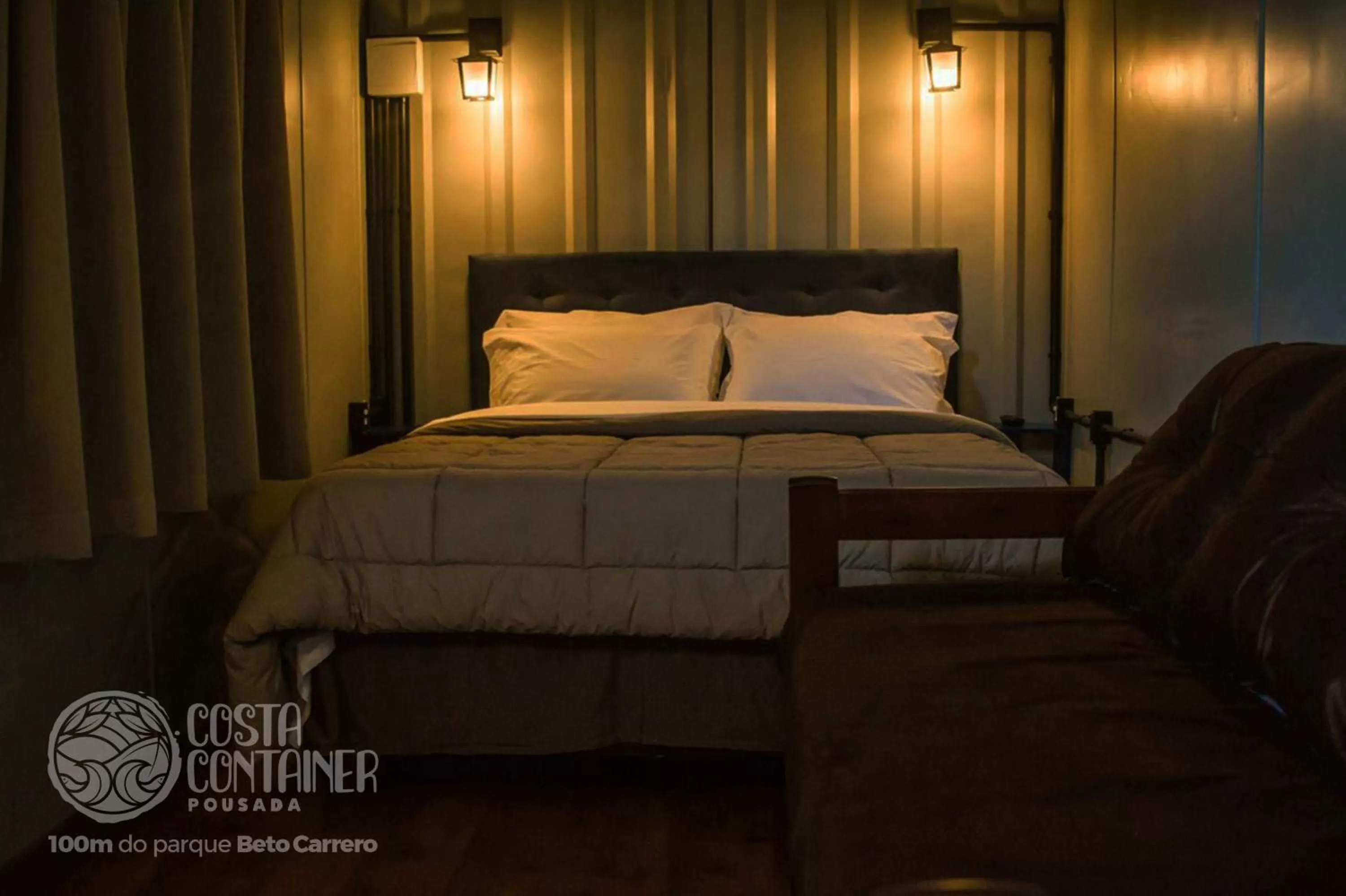 Bedroom, Bed in Pousada Costa Container