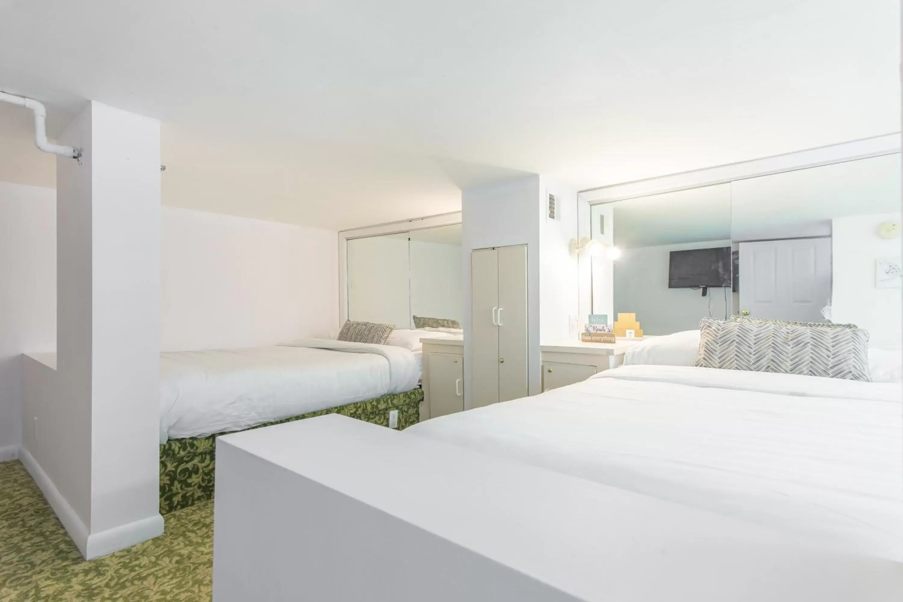 Bedroom, Bed in Girasole Rentals