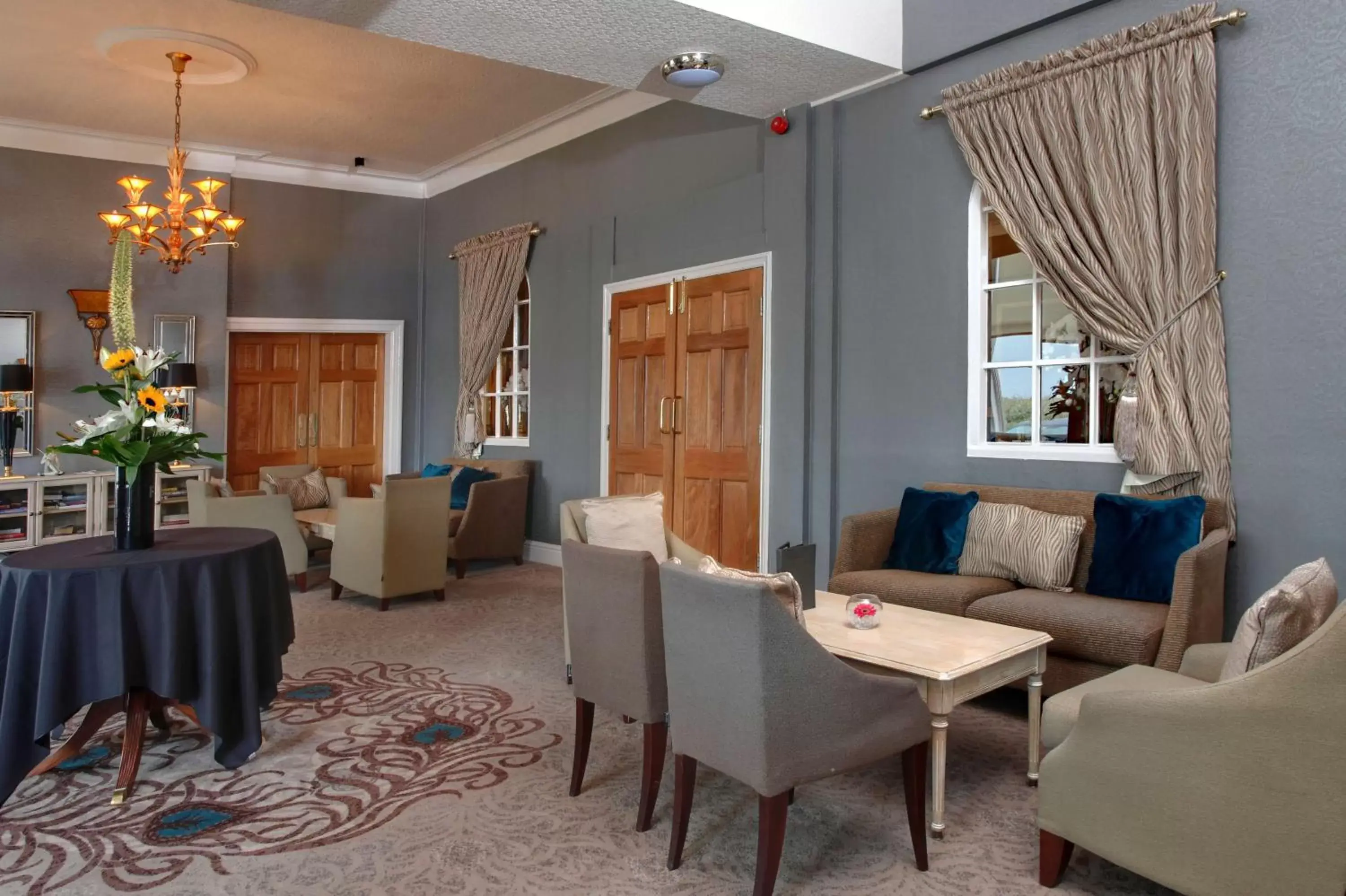 Lounge or bar, Seating Area in Glendower Hotel BW Signature Collection