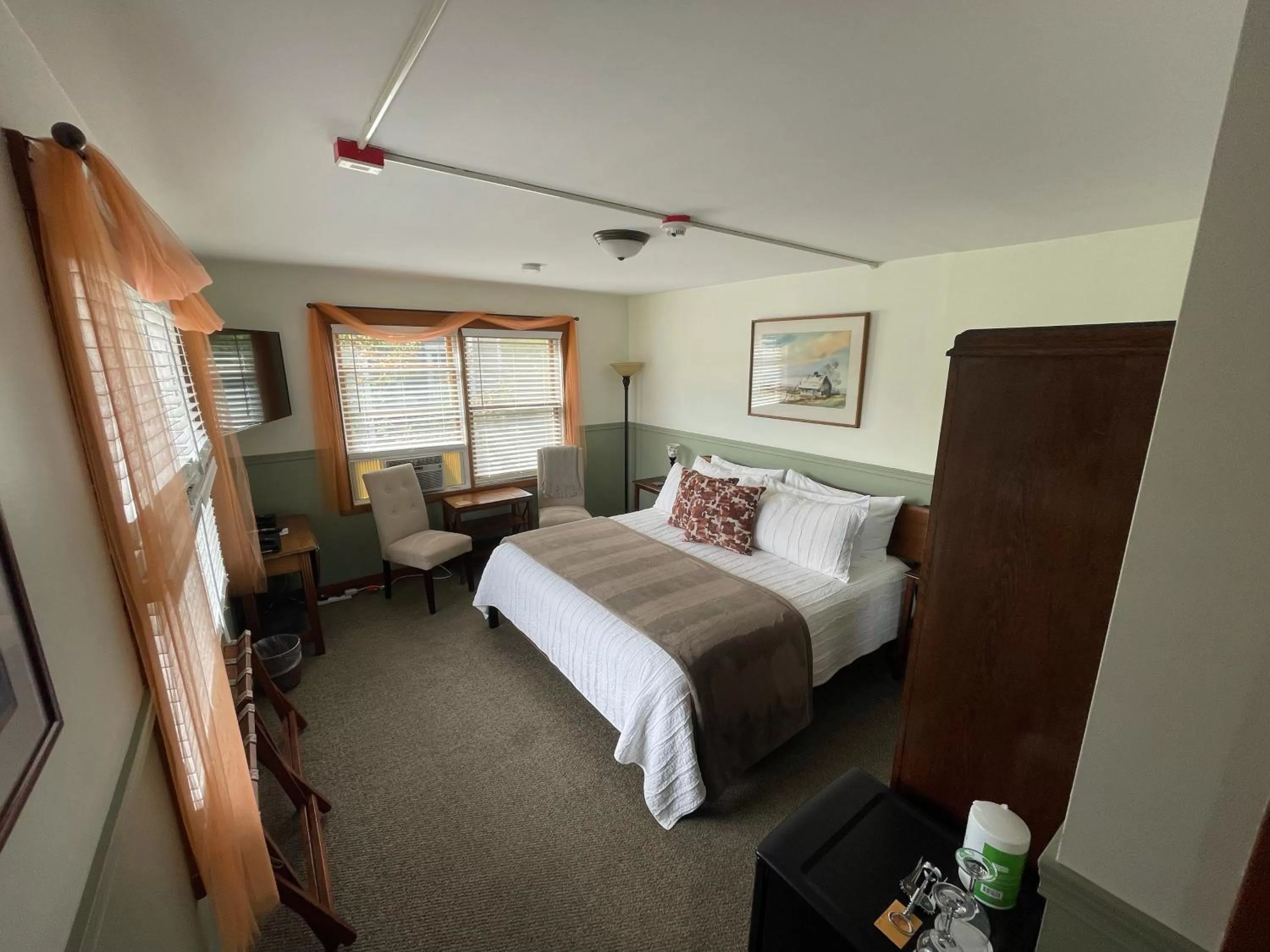 The Heron Inn and Day Spa