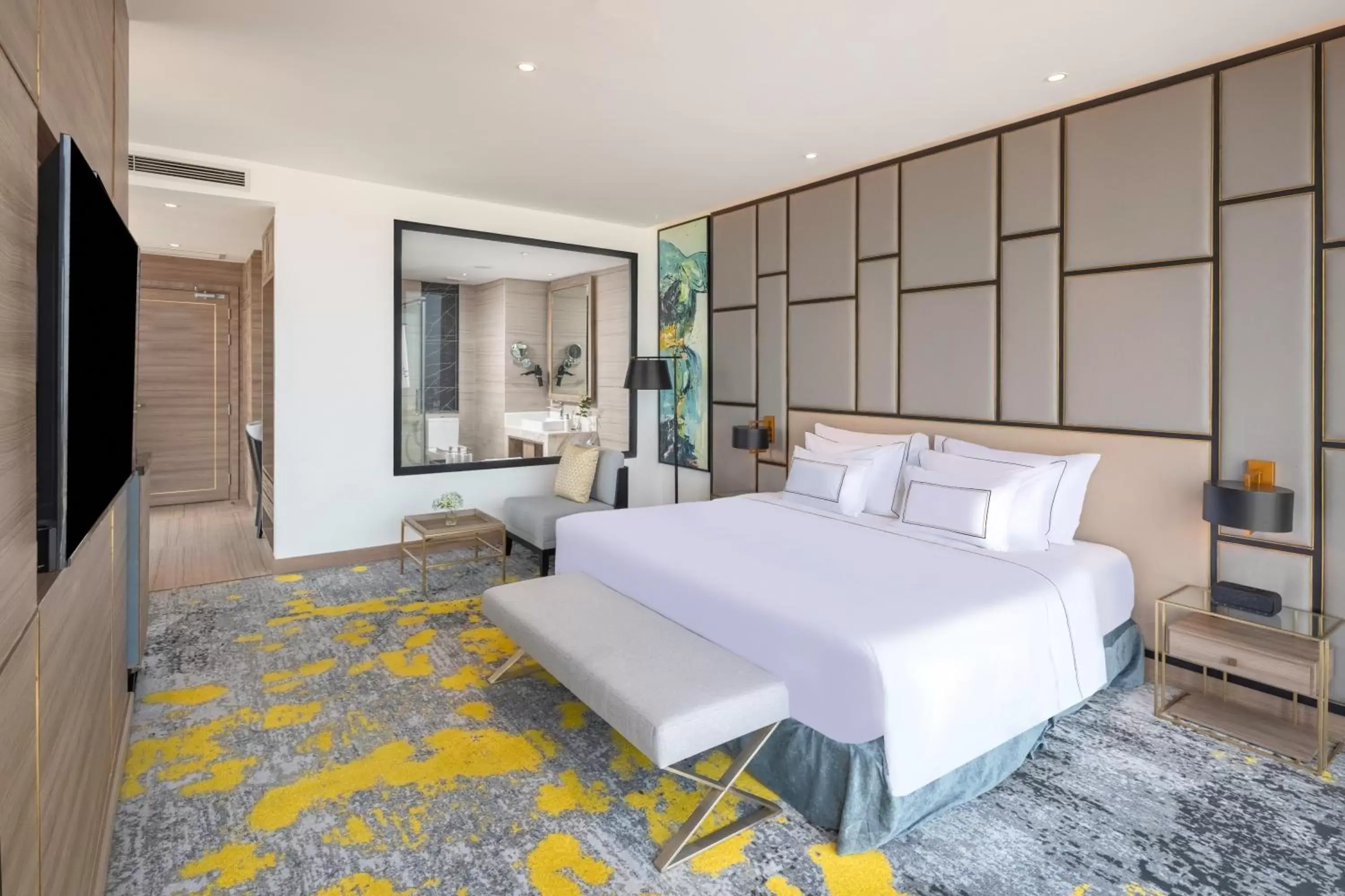 Bedroom, Bed in Melia Vinpearl Thanh Hoa