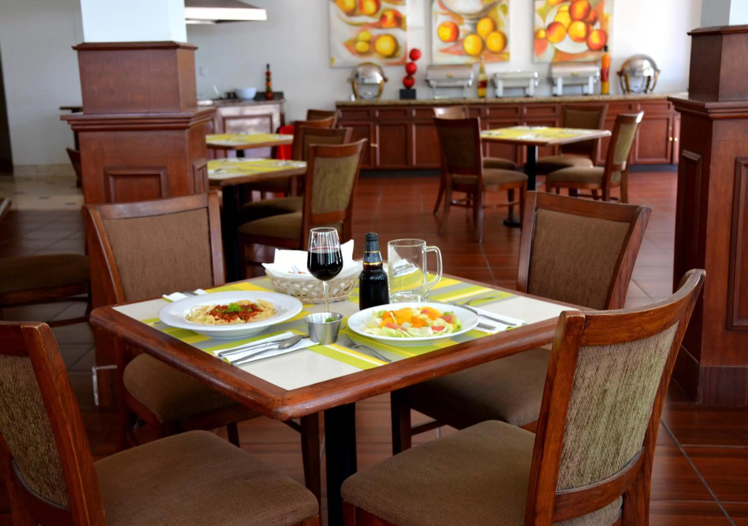 Restaurant/places to eat in Krystal Urban Ciudad Juarez by US Consulate