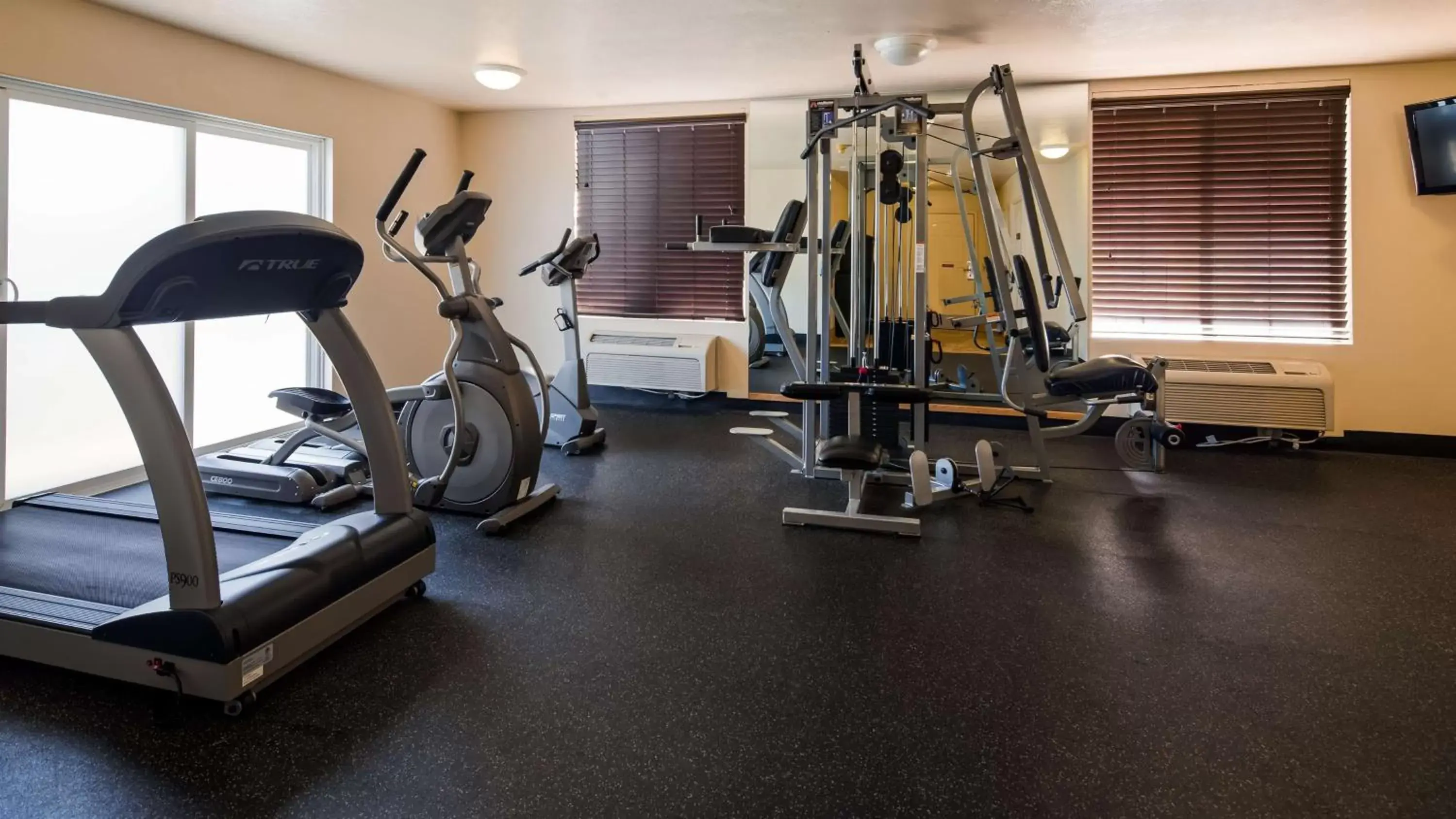 Fitness centre/facilities, Fitness Center/Facilities in Best Western Plus Salinas Valley Inn & Suites