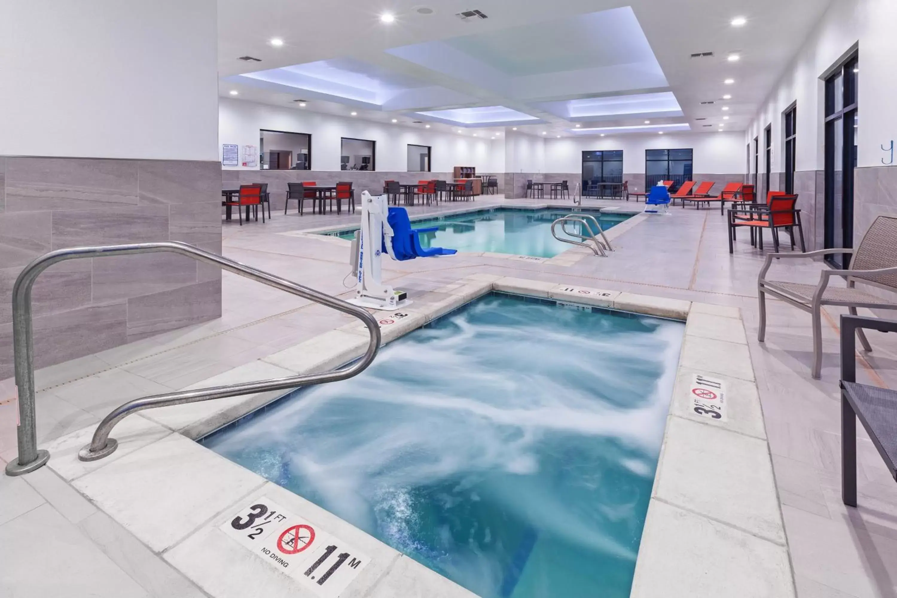Swimming pool in Holiday Inn Lubbock South by IHG Swimming pool in Holiday Inn Lubbock South by IHG