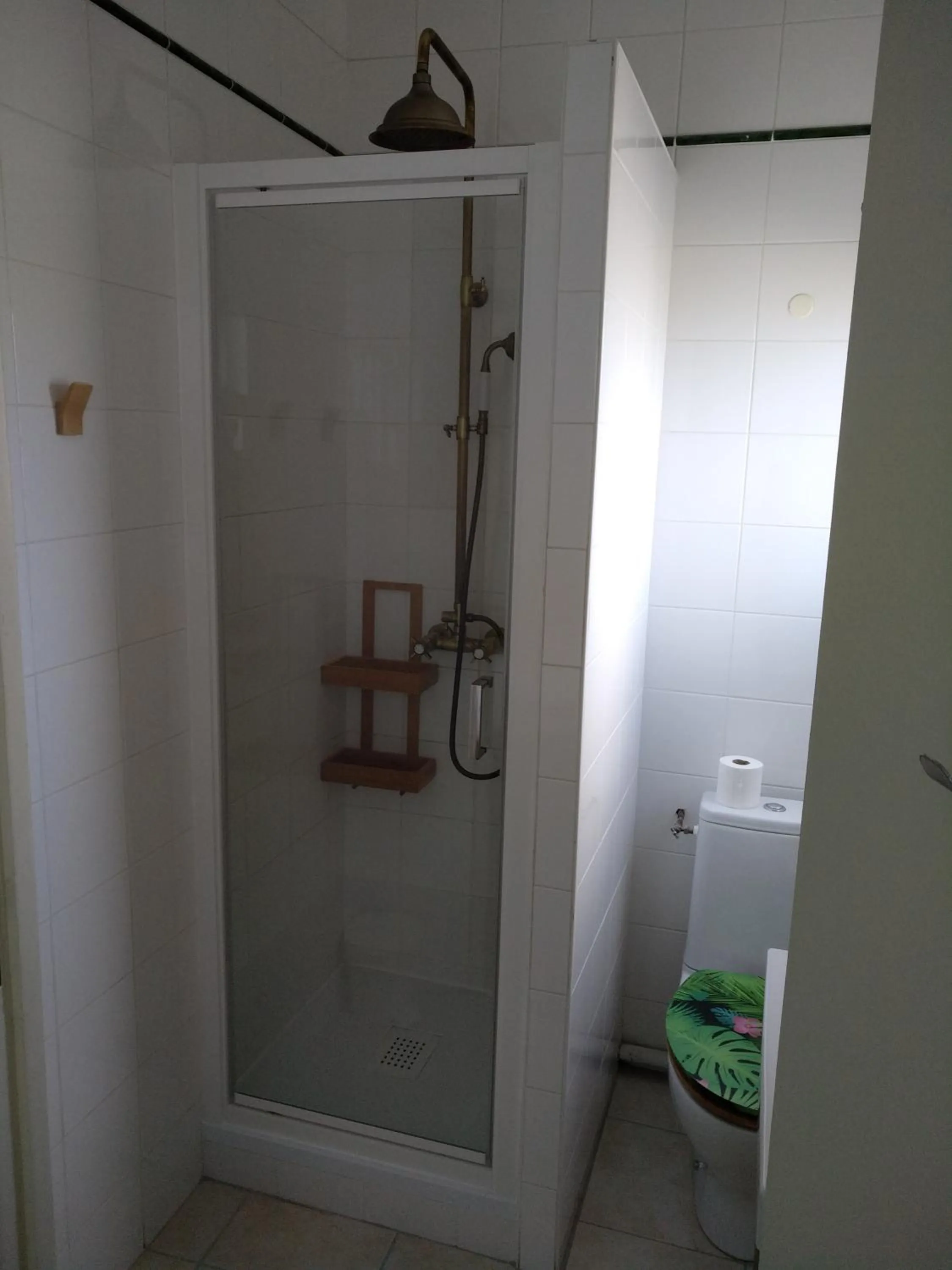 Shower, Bathroom in Le Ludixarium