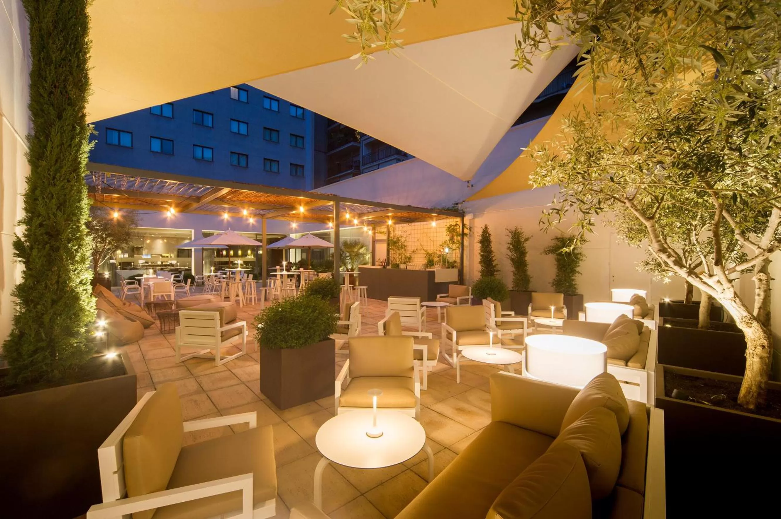 Patio in Hotel Vilamarí