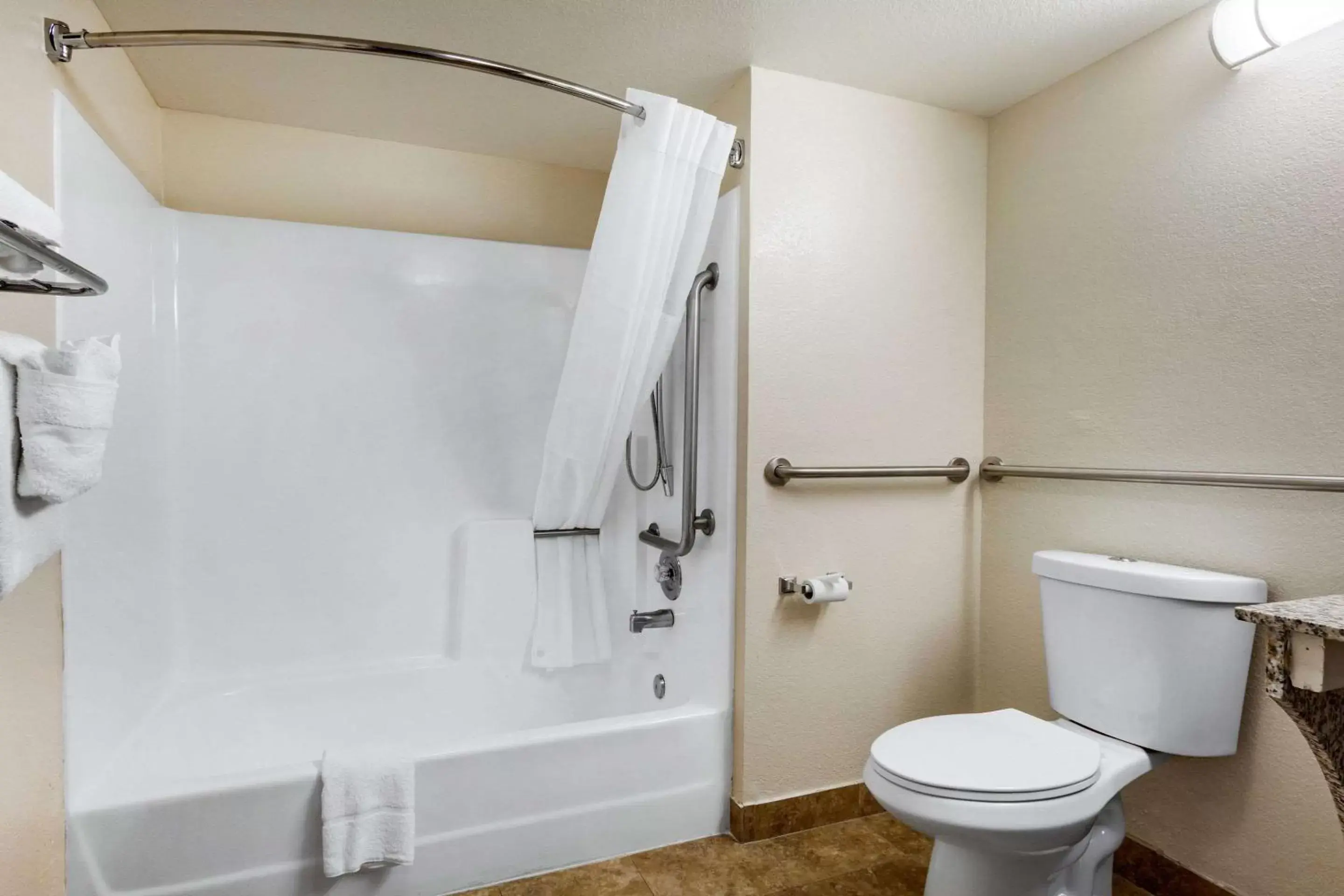 Bathroom in Quality Inn & Suites near Downtown Mesa