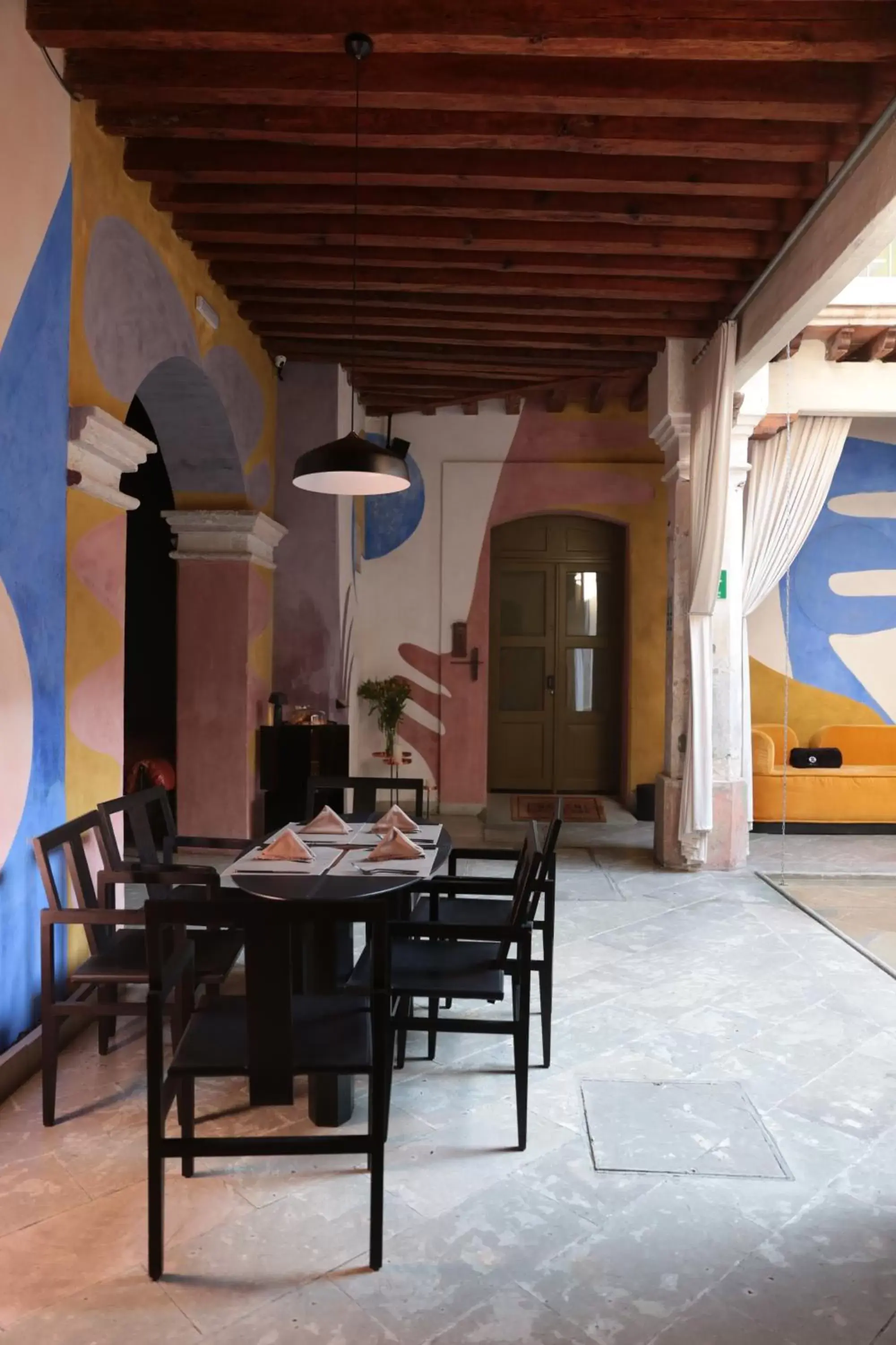 Seating area, Restaurant/Places to Eat in Pug Seal Oaxaca