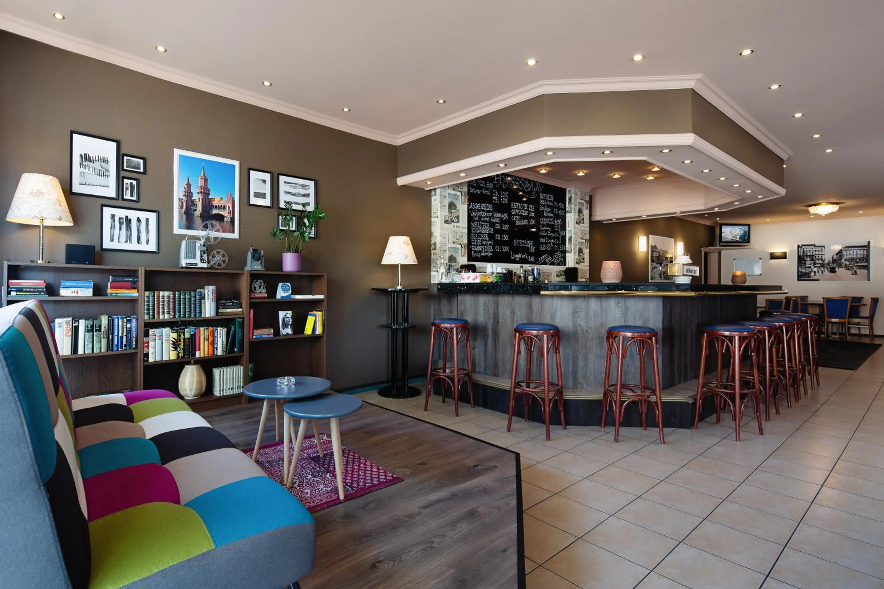 Lounge or bar in Hotel Berliner Bär