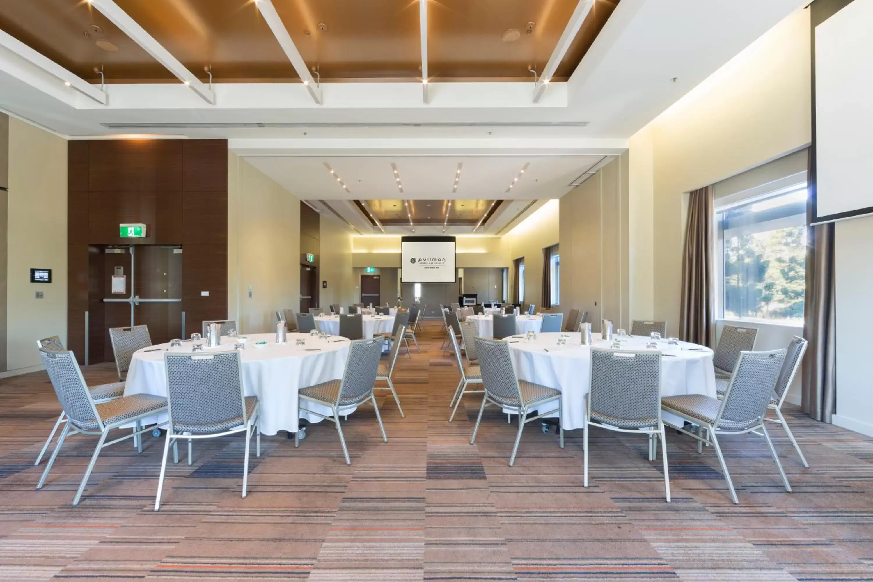 Meeting/conference room, Restaurant/Places to Eat in Pullman at Sydney Olympic Park Hotel