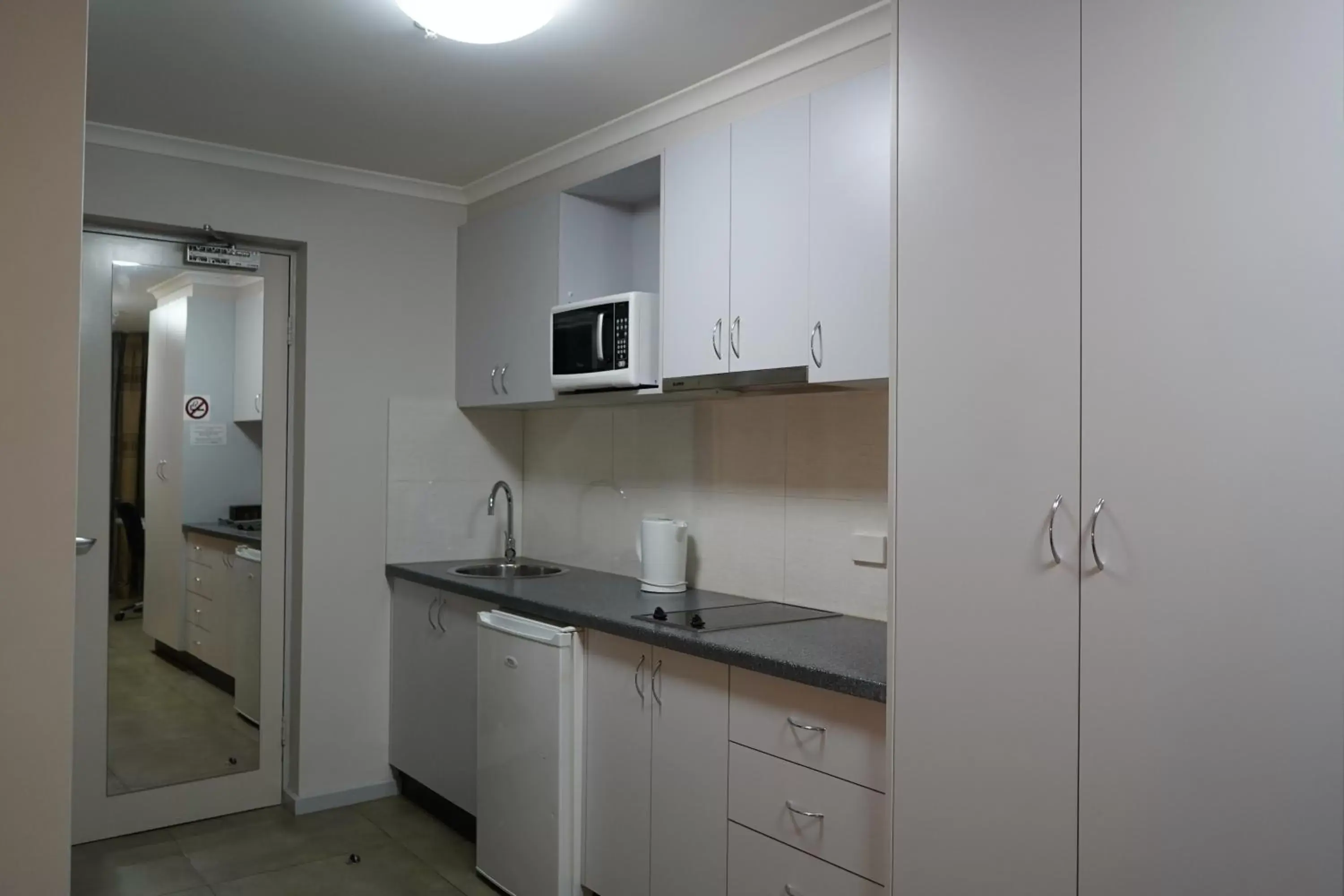 Kitchen or kitchenette, Kitchen/Kitchenette in Carlton Lygon Lodge