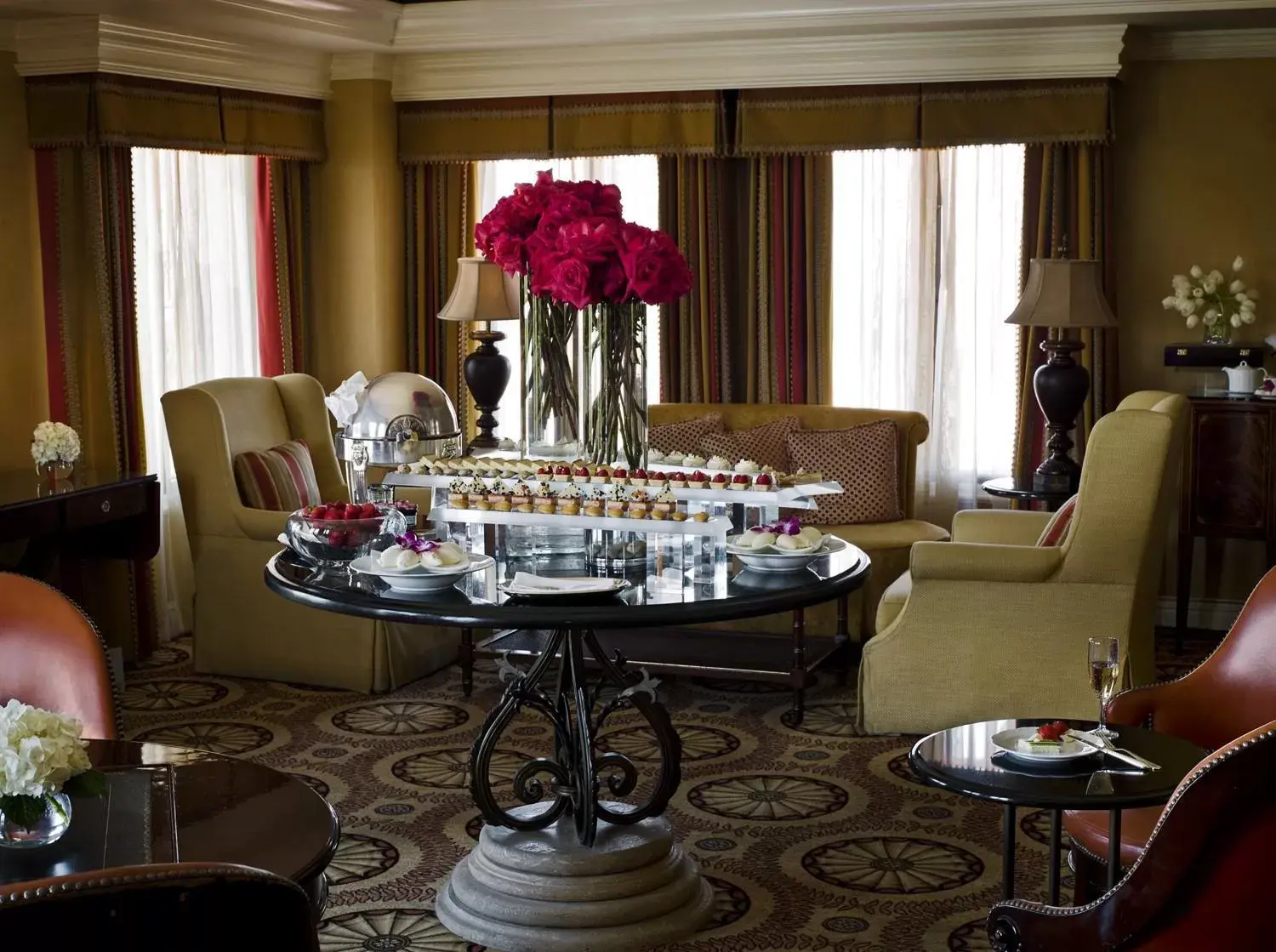 Seating area in The Langham Huntington, Pasadena