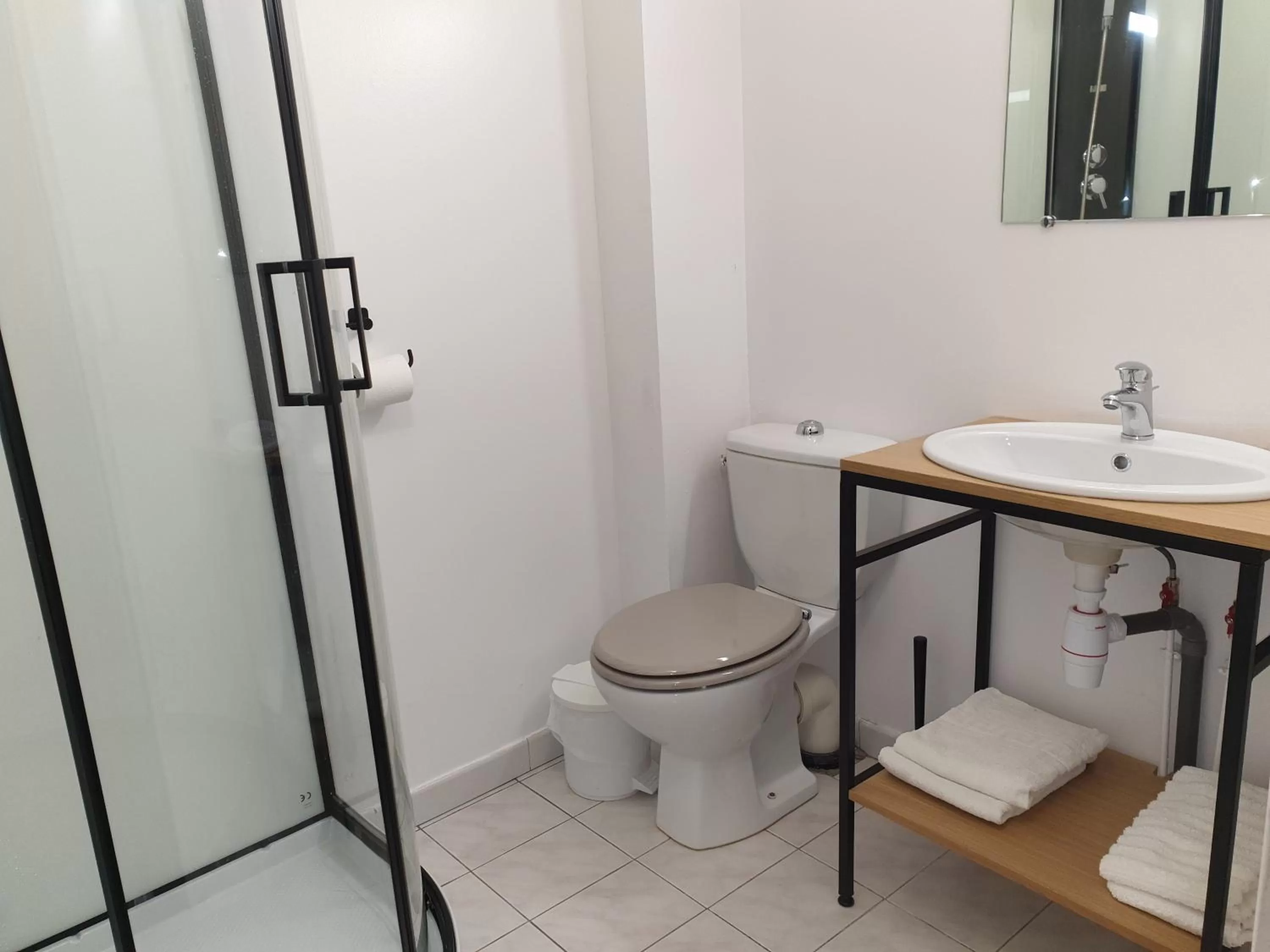 Bathroom in Les Songes de Buxy