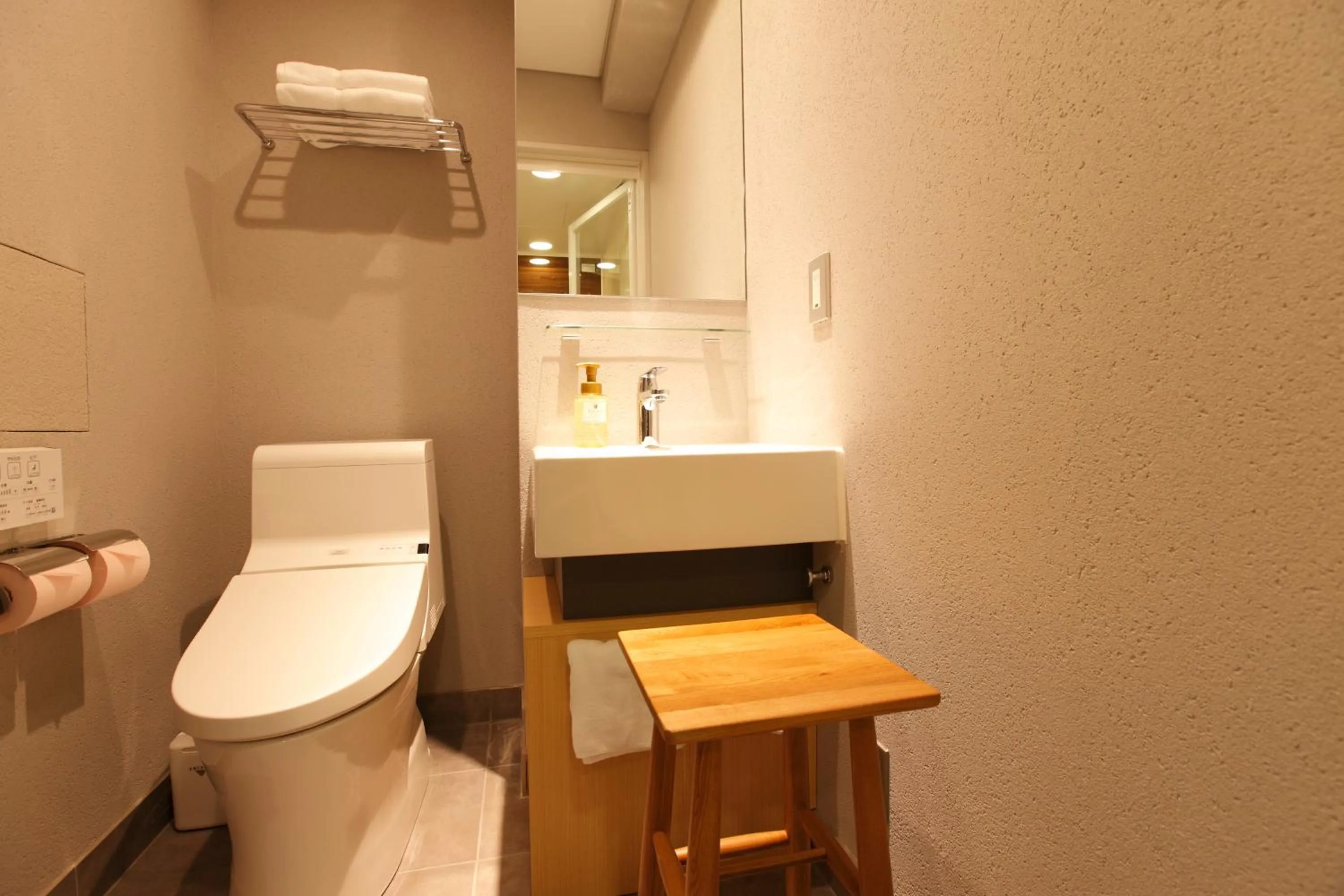 Decorative detail in HOTEL AMANEK Ginza East