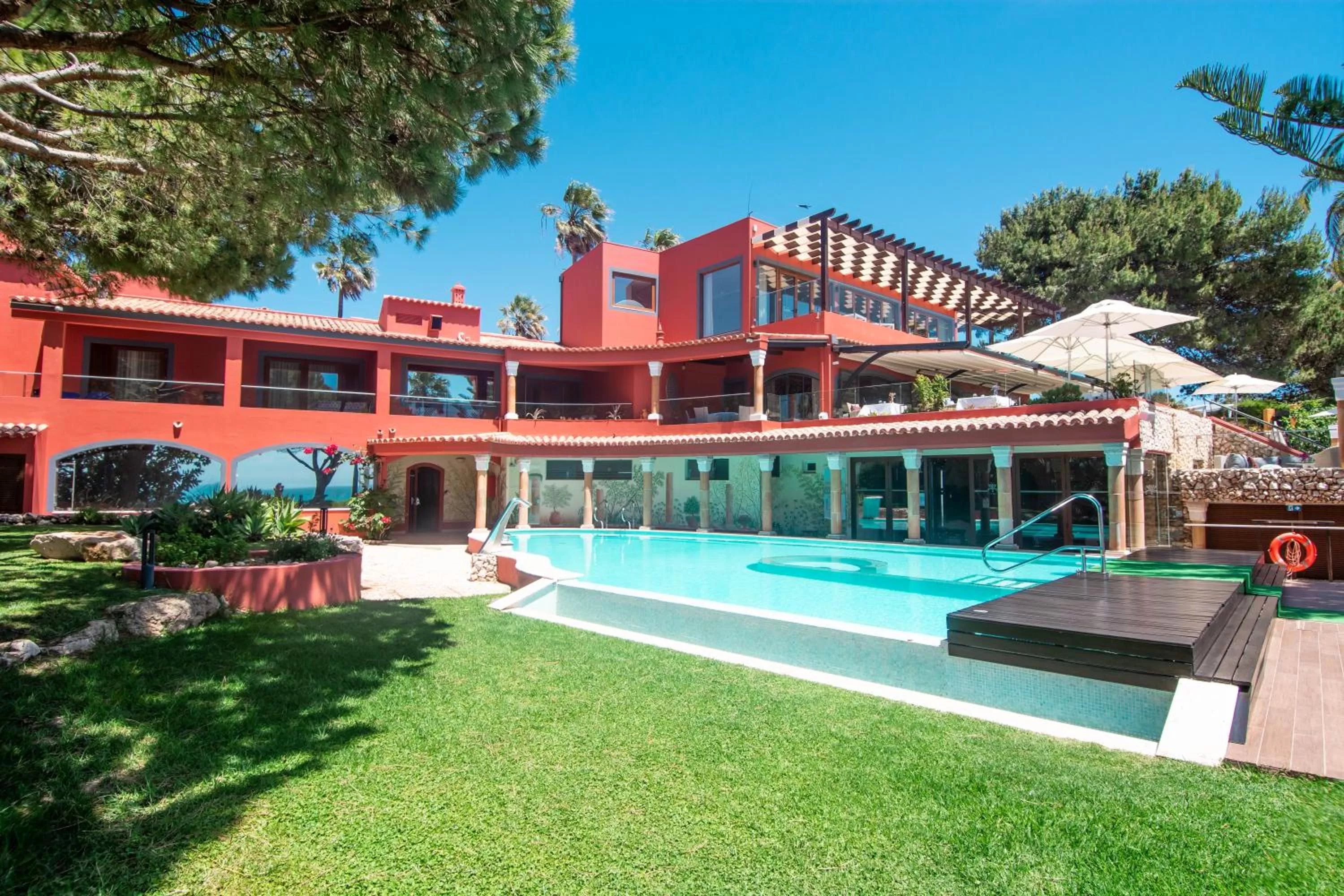 Property building in Boutique Hotel Vivenda Miranda