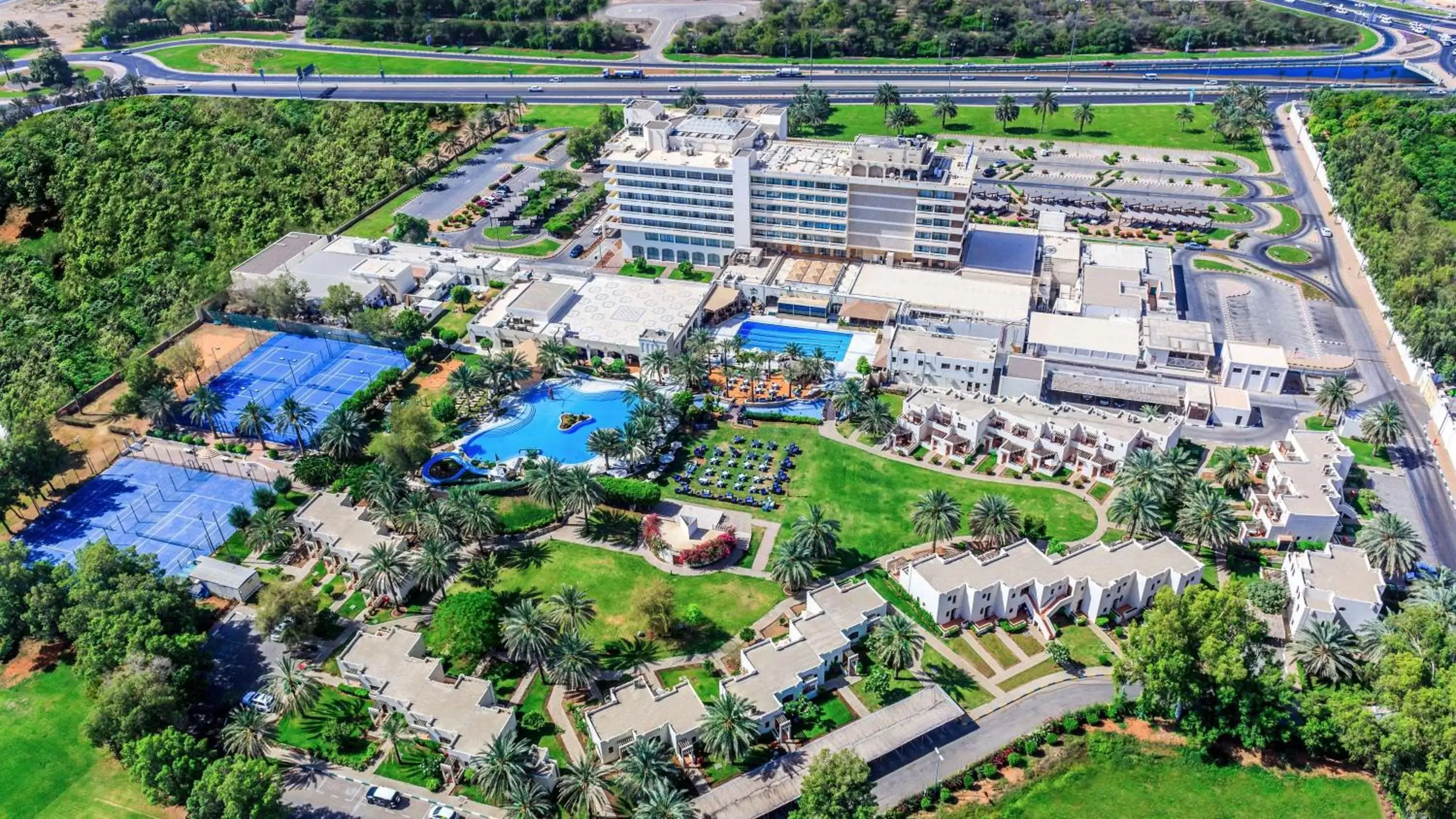 Property building, Bird's-eye View in Radisson Blu Hotel & Resort, Al Ain