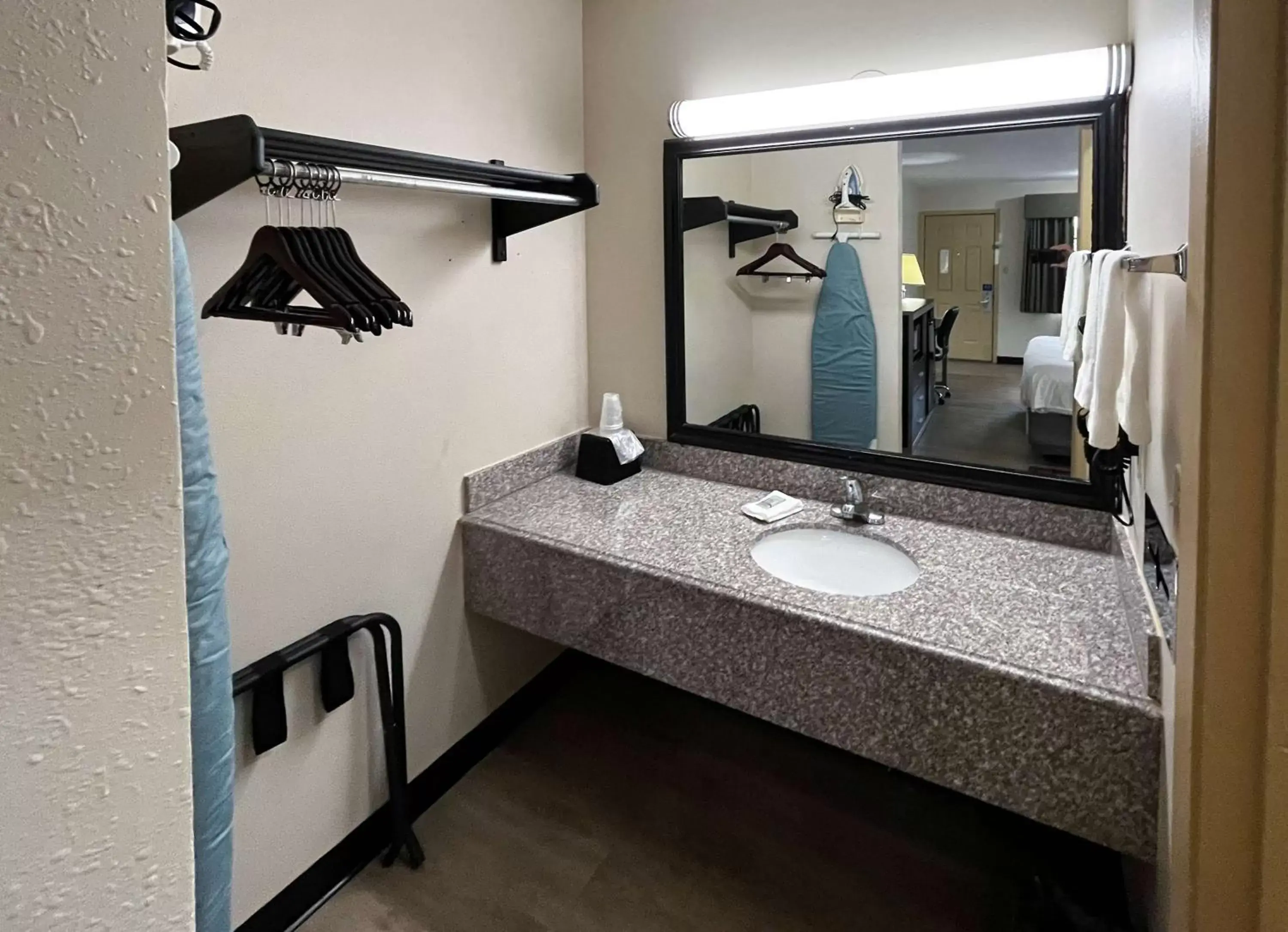 Photo of the whole room, Bathroom in Motel 6 Nacogdoches, TX