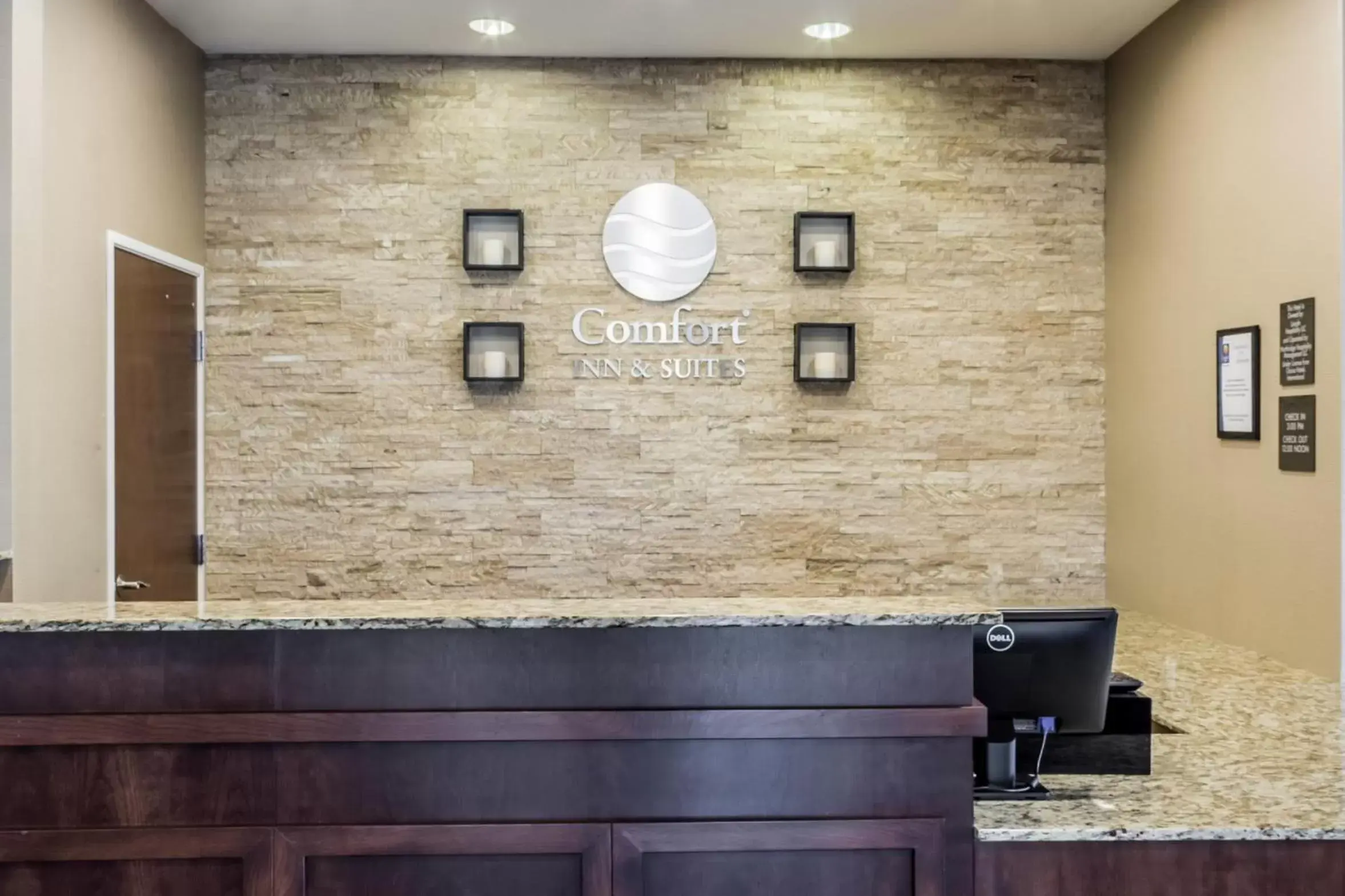 Lobby or reception, Lobby/Reception in Comfort Inn & Suites Avera Southwest
