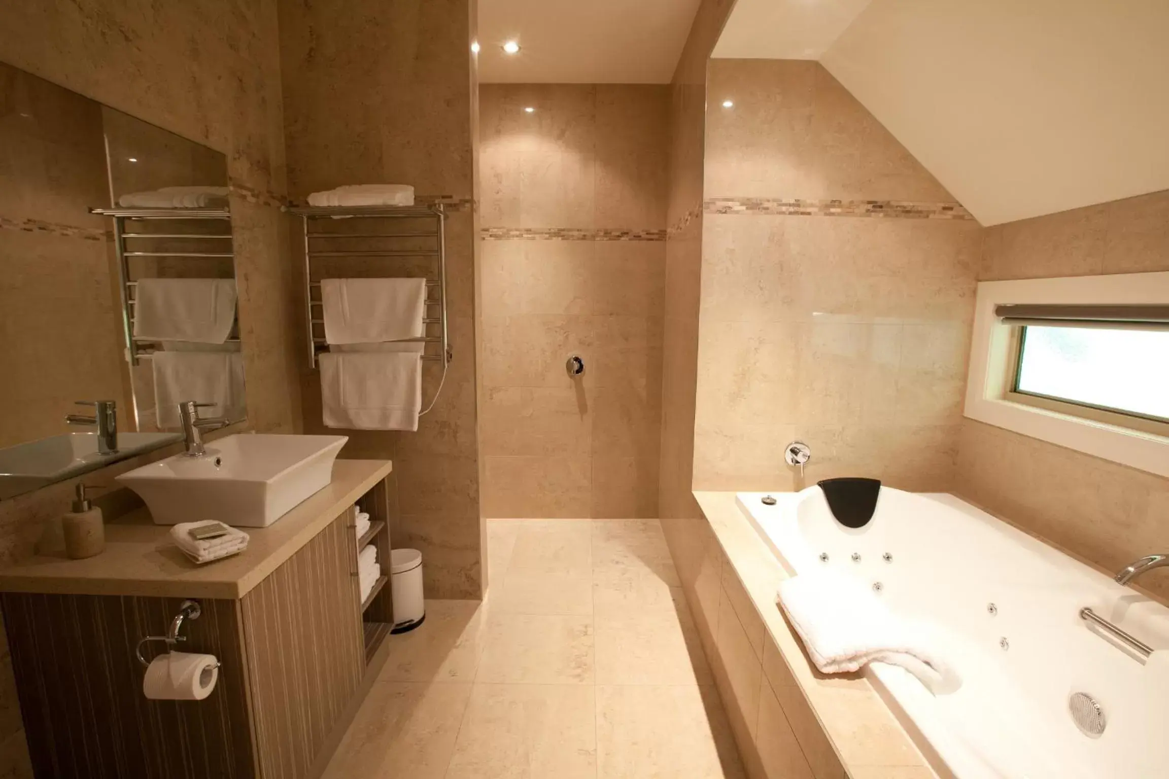 Bathroom in Wild Cattle Creek Estate