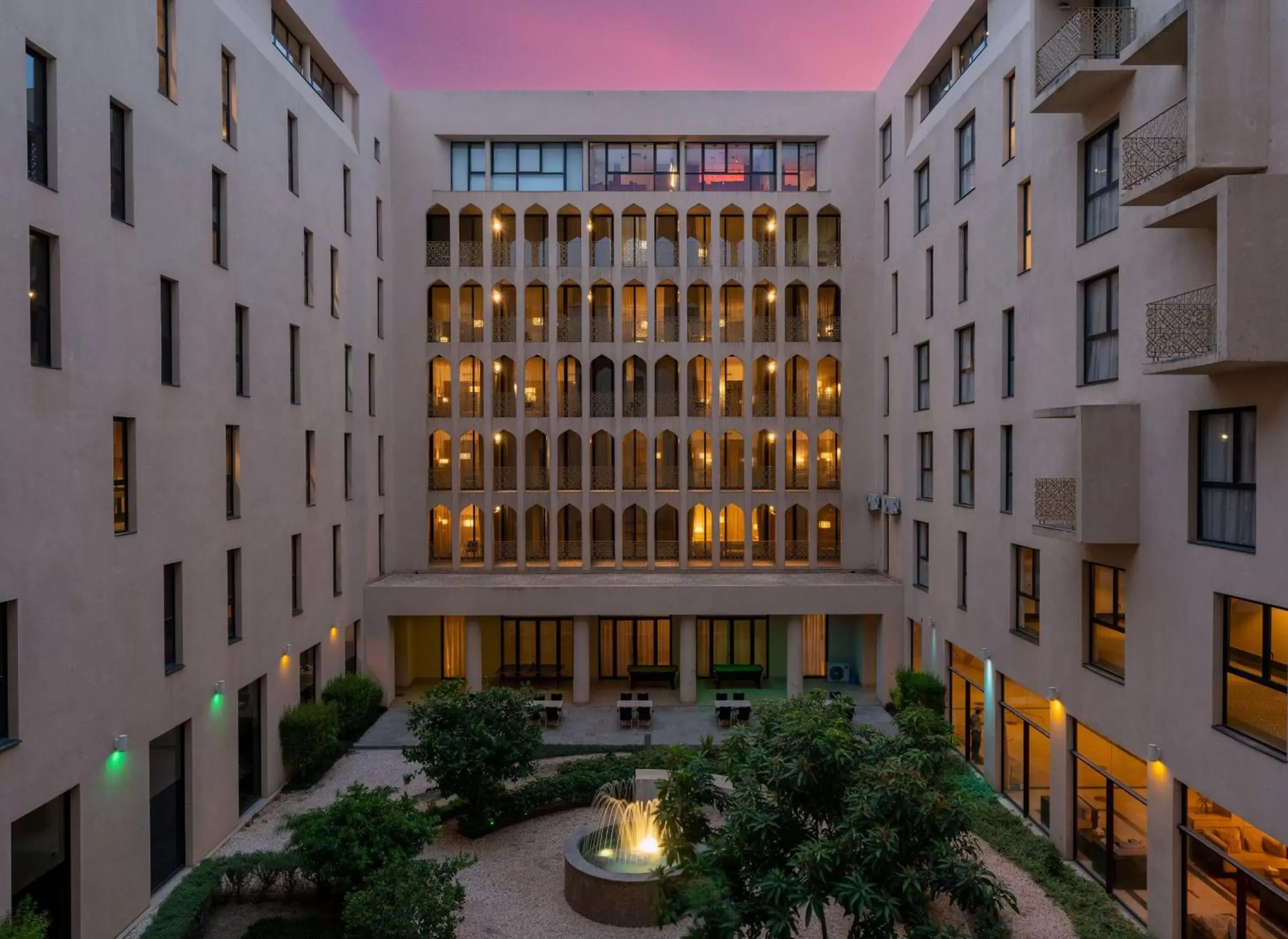 Patio, Property Building in Radisson Blu Hotel N'Djamena