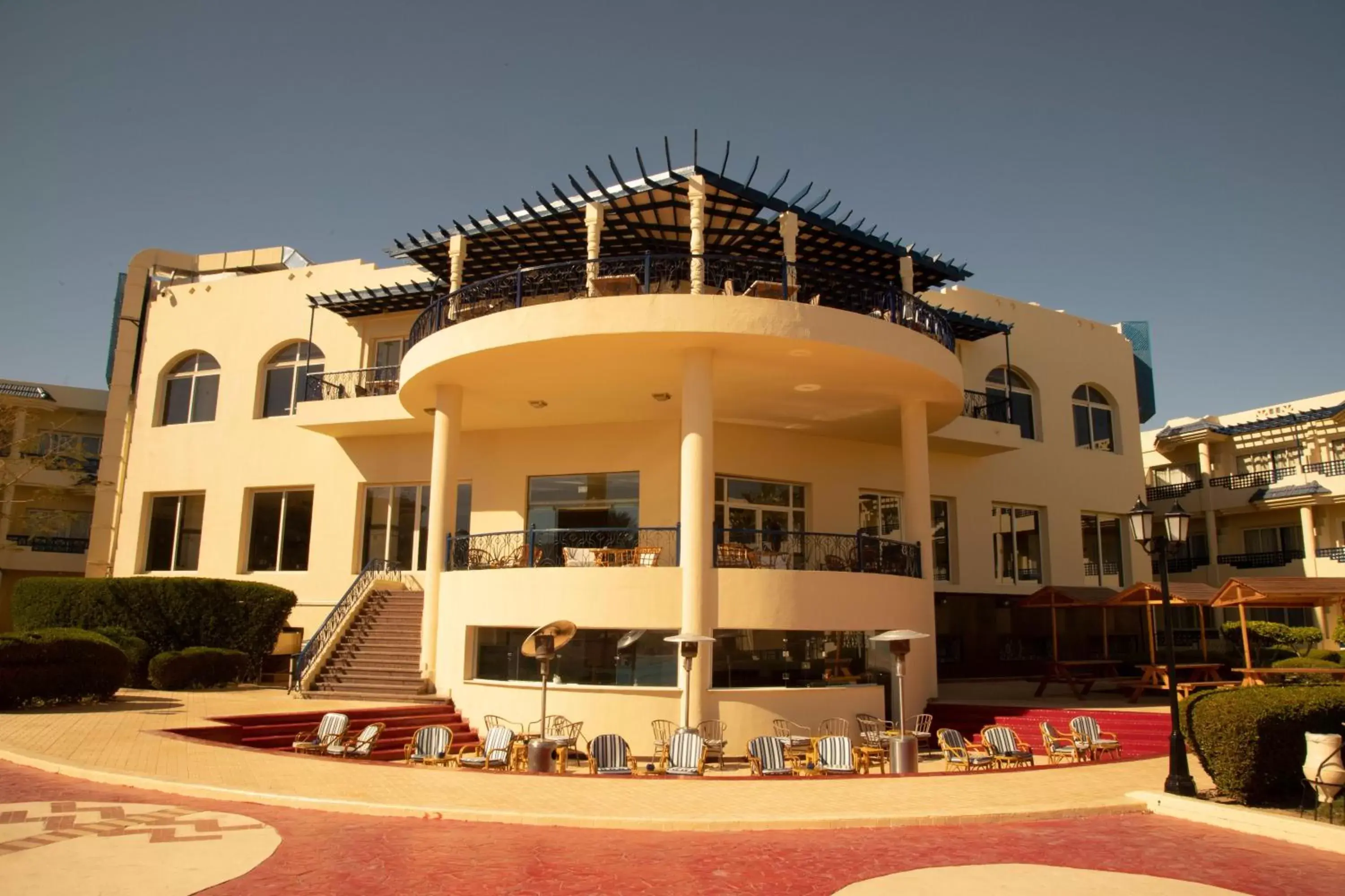 Property building in Grand Oasis Resort Property building in Grand Oasis Resort