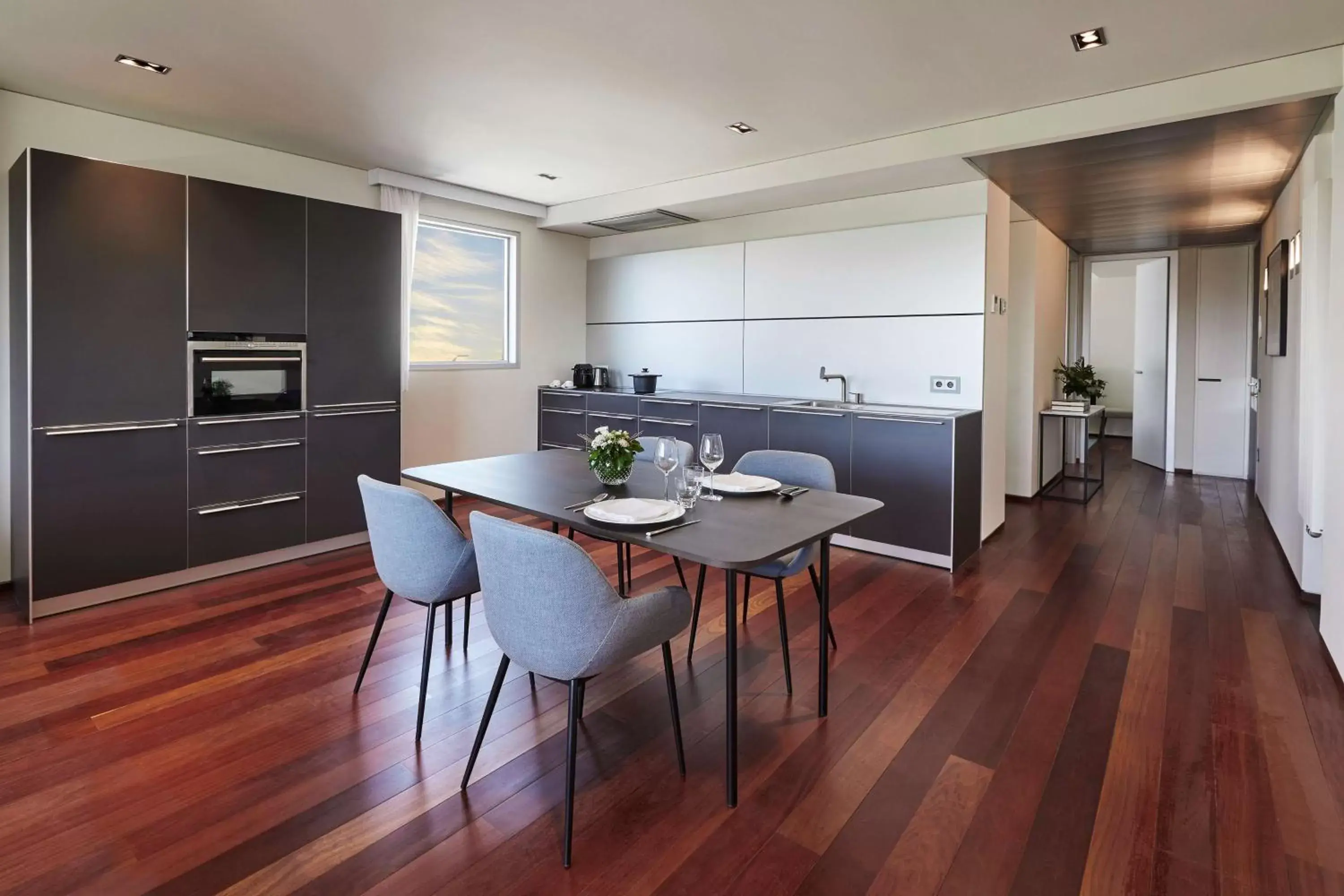 Bedroom in Hyatt Regency Madrid Residences Bedroom in Hyatt Regency Madrid Residences