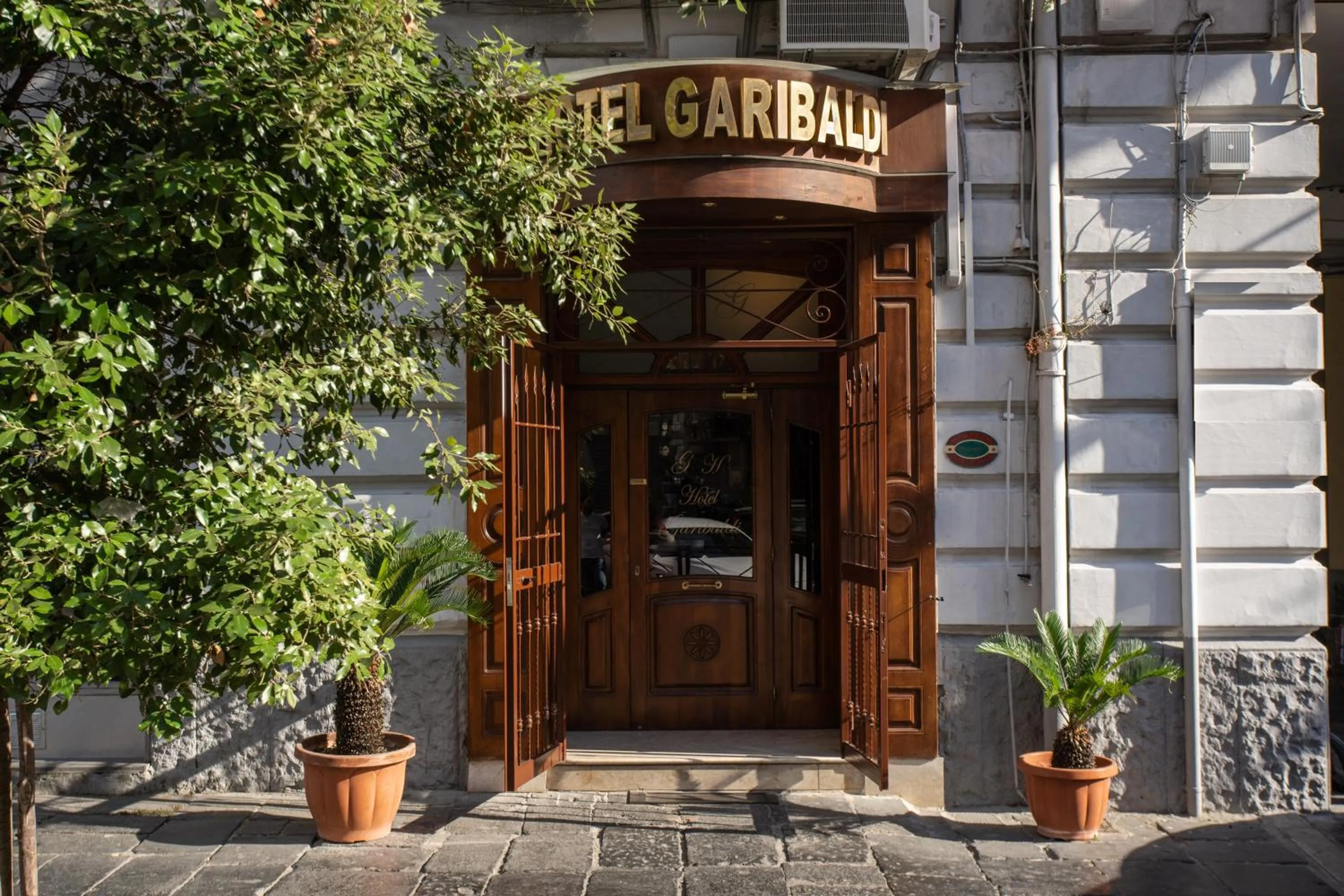 Facade/entrance in Hotel Garibaldi