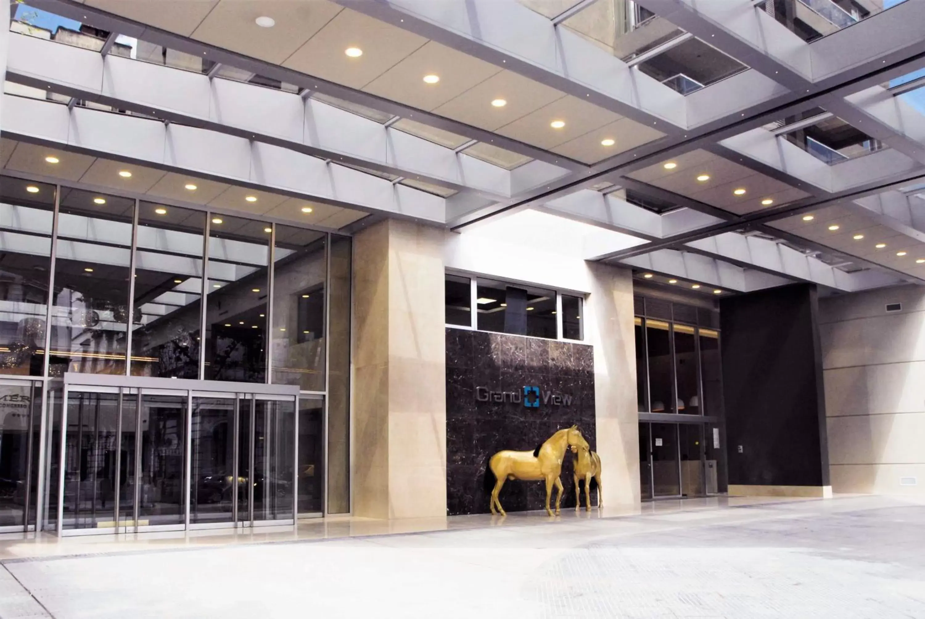 Facade/entrance in GrandView Hotel Buenos Aires Facade/entrance in GrandView Hotel Buenos Aires