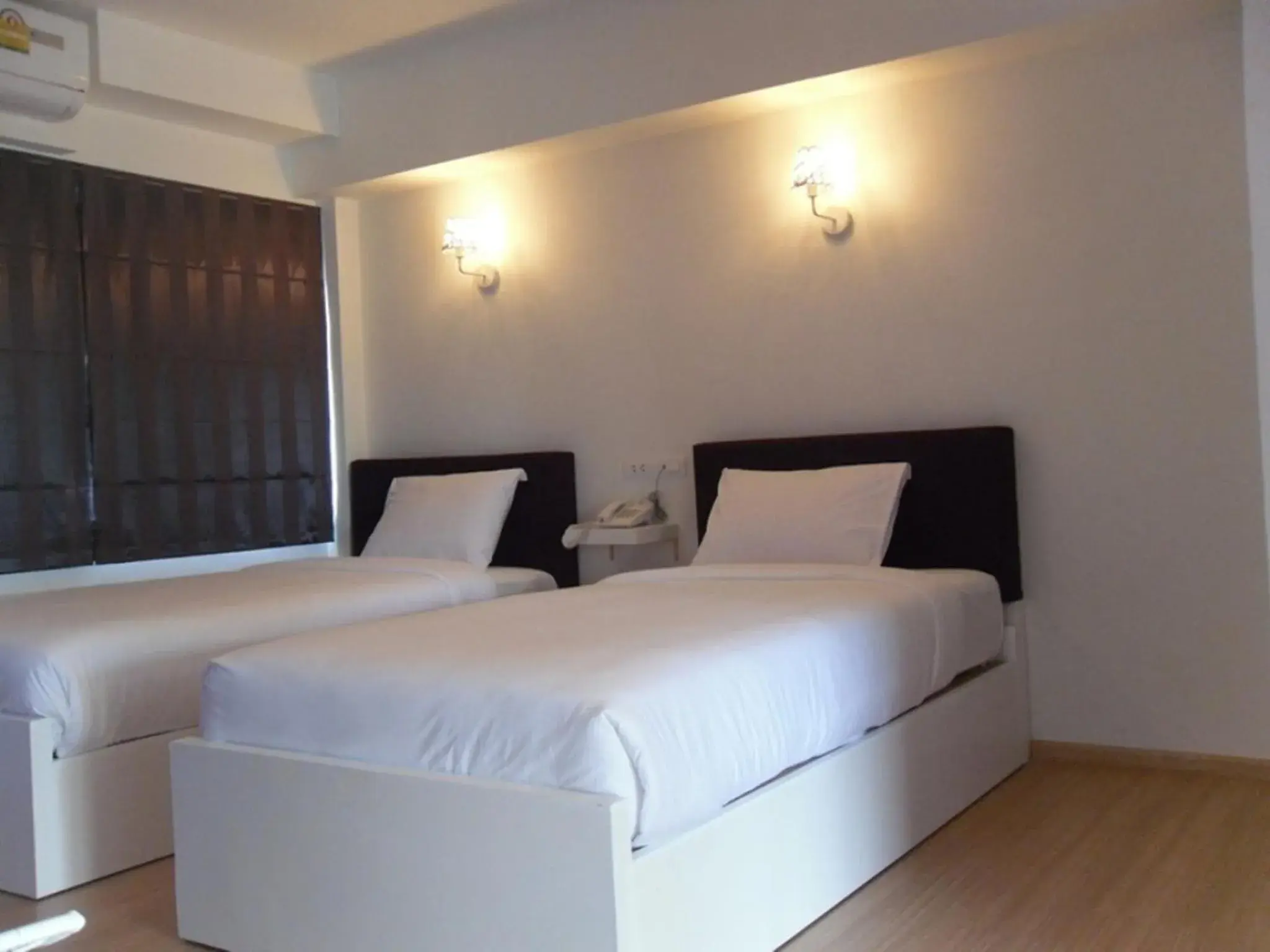 Bed in Lantana Pattaya Hotel (SHA Extra Plus)