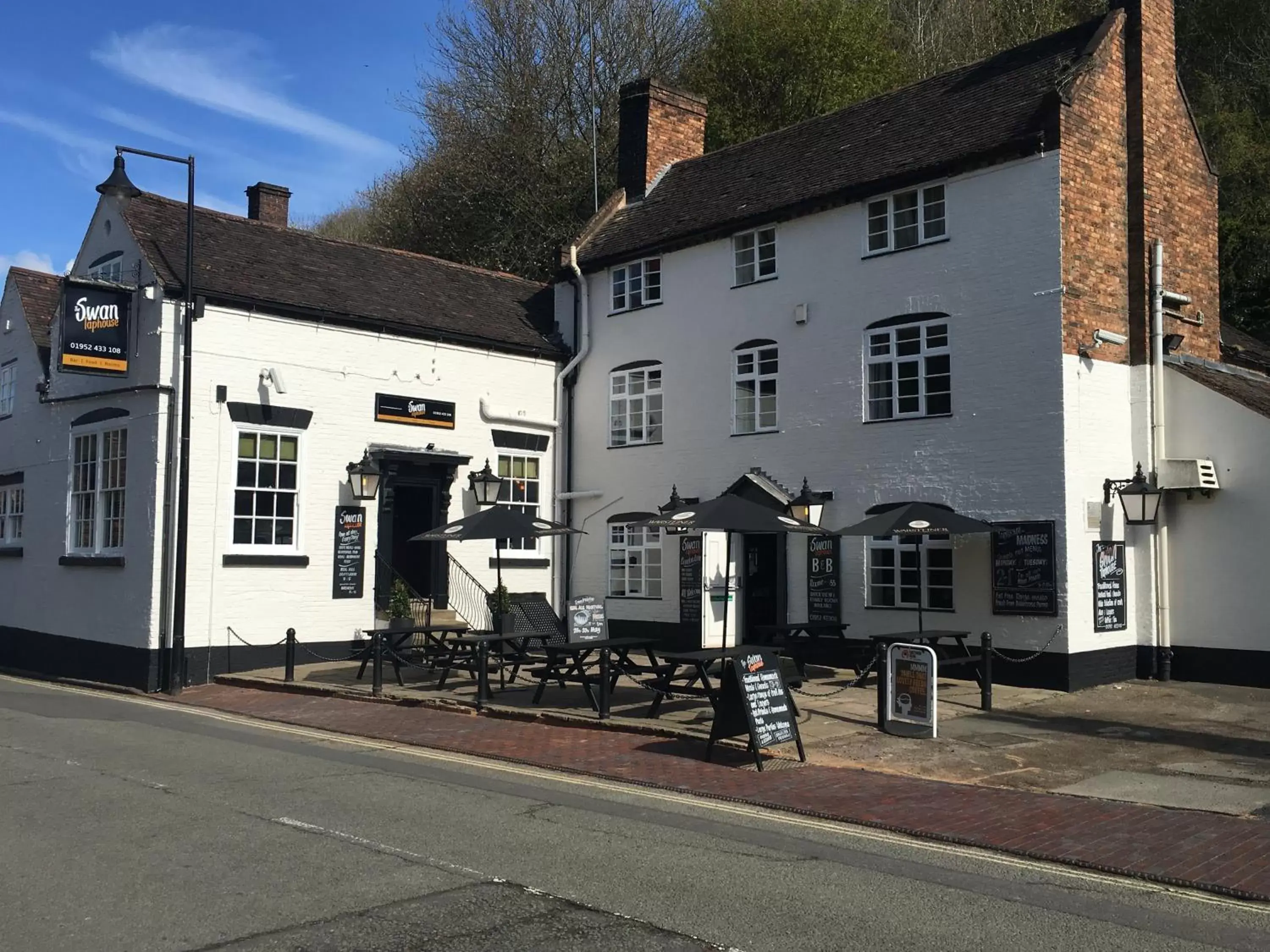 Property Building in The Swan Taphouse