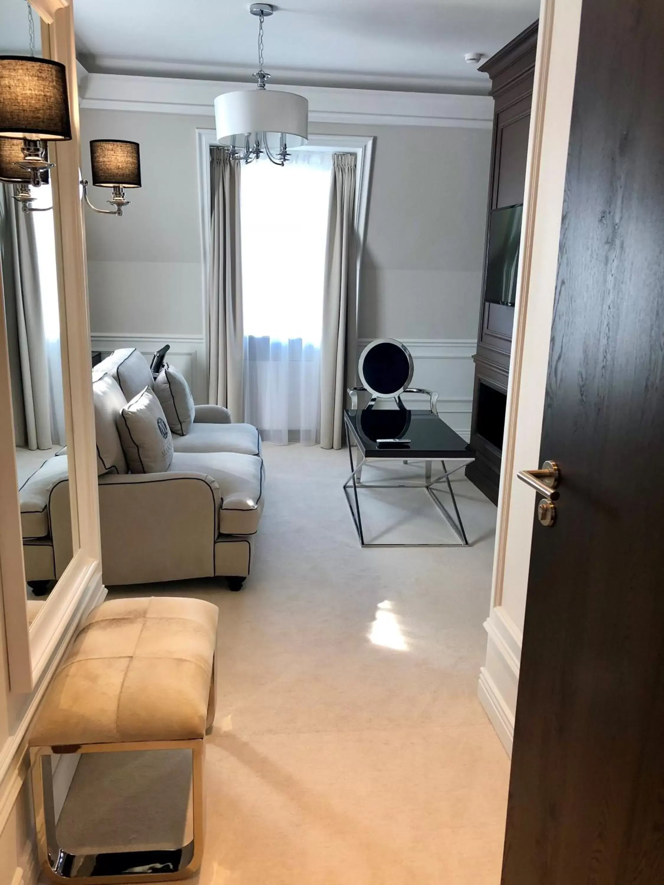 Penthouse Apartment in Hotel Mansor Penthouse Apartment in Hotel Mansor