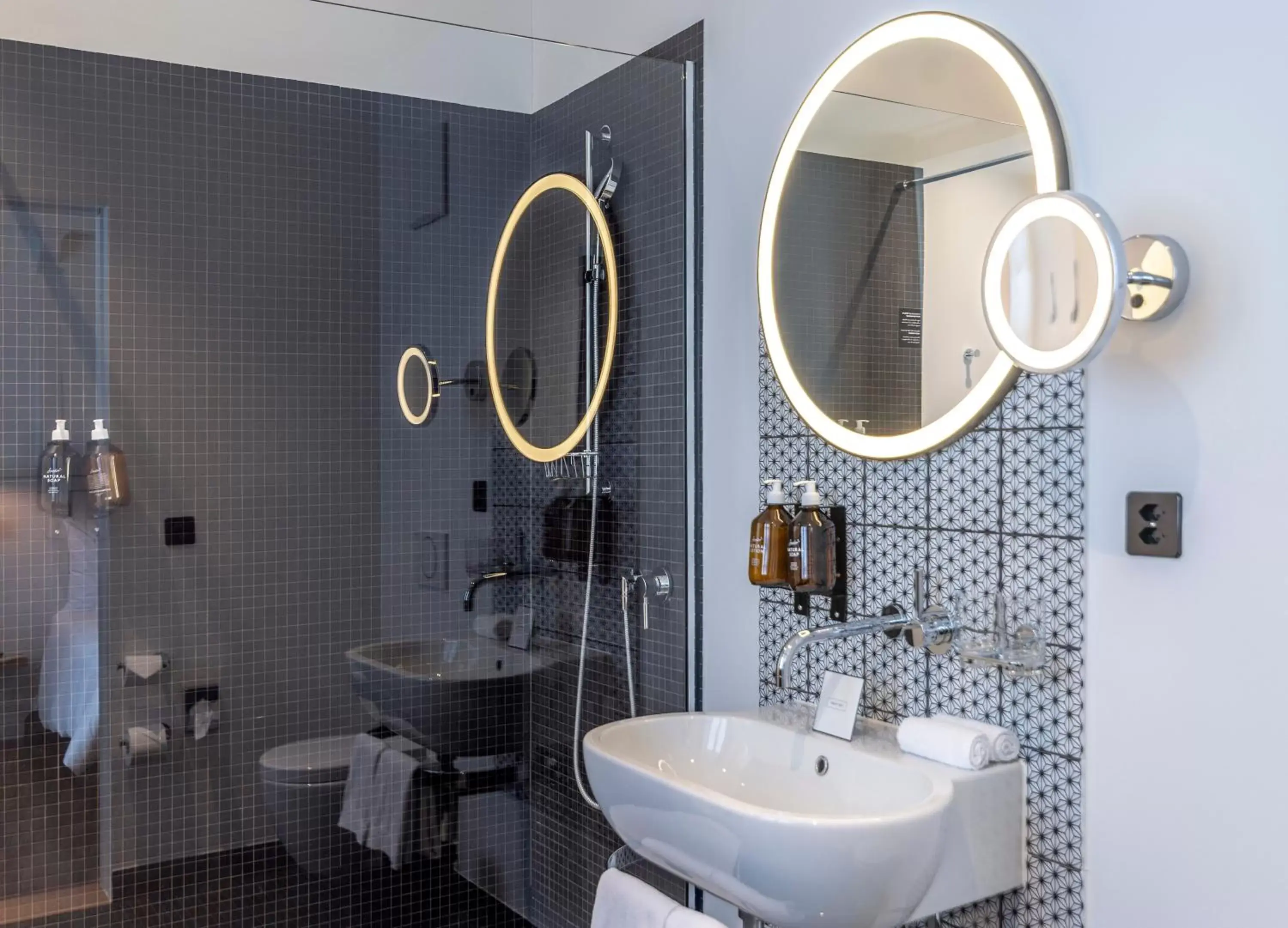 Toilet, Bathroom in Marktgasse Hotel