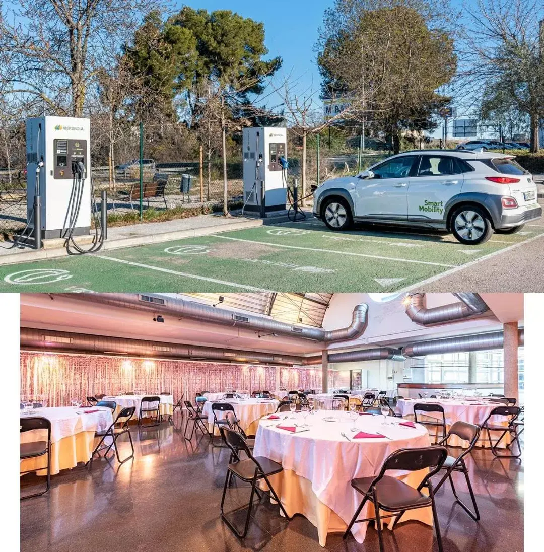 Parking in Hotel Air Penedès