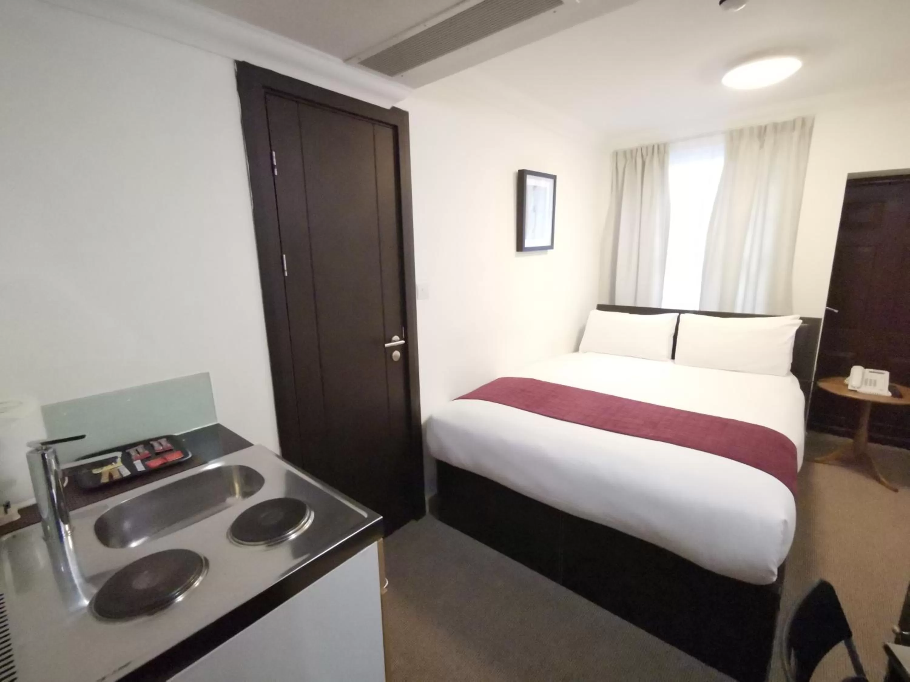 Photo of the whole room, Bed in The Royale Chulan Hyde Park Hotel