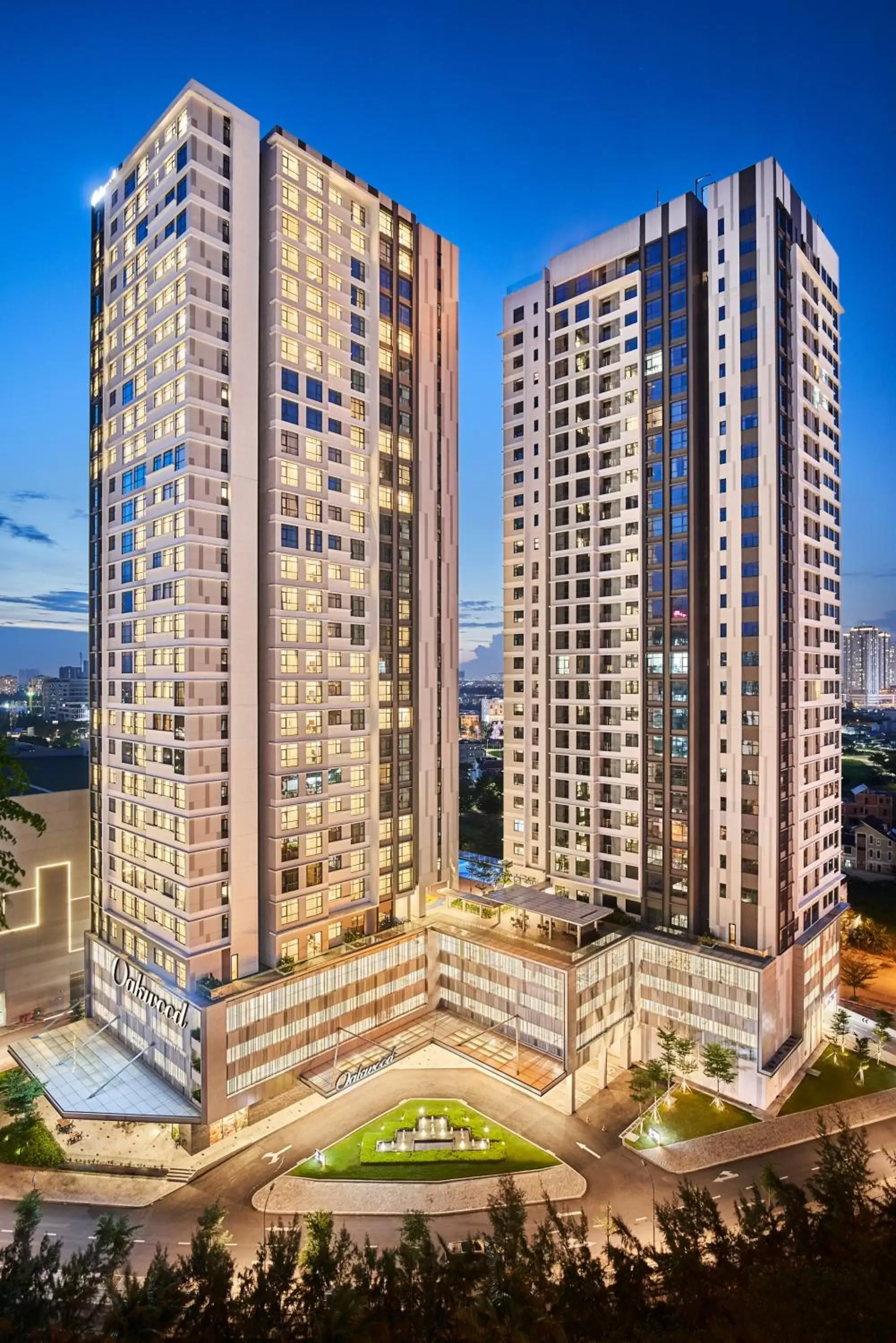 Property building in Oakwood Residence Saigon Property building in Oakwood Residence Saigon