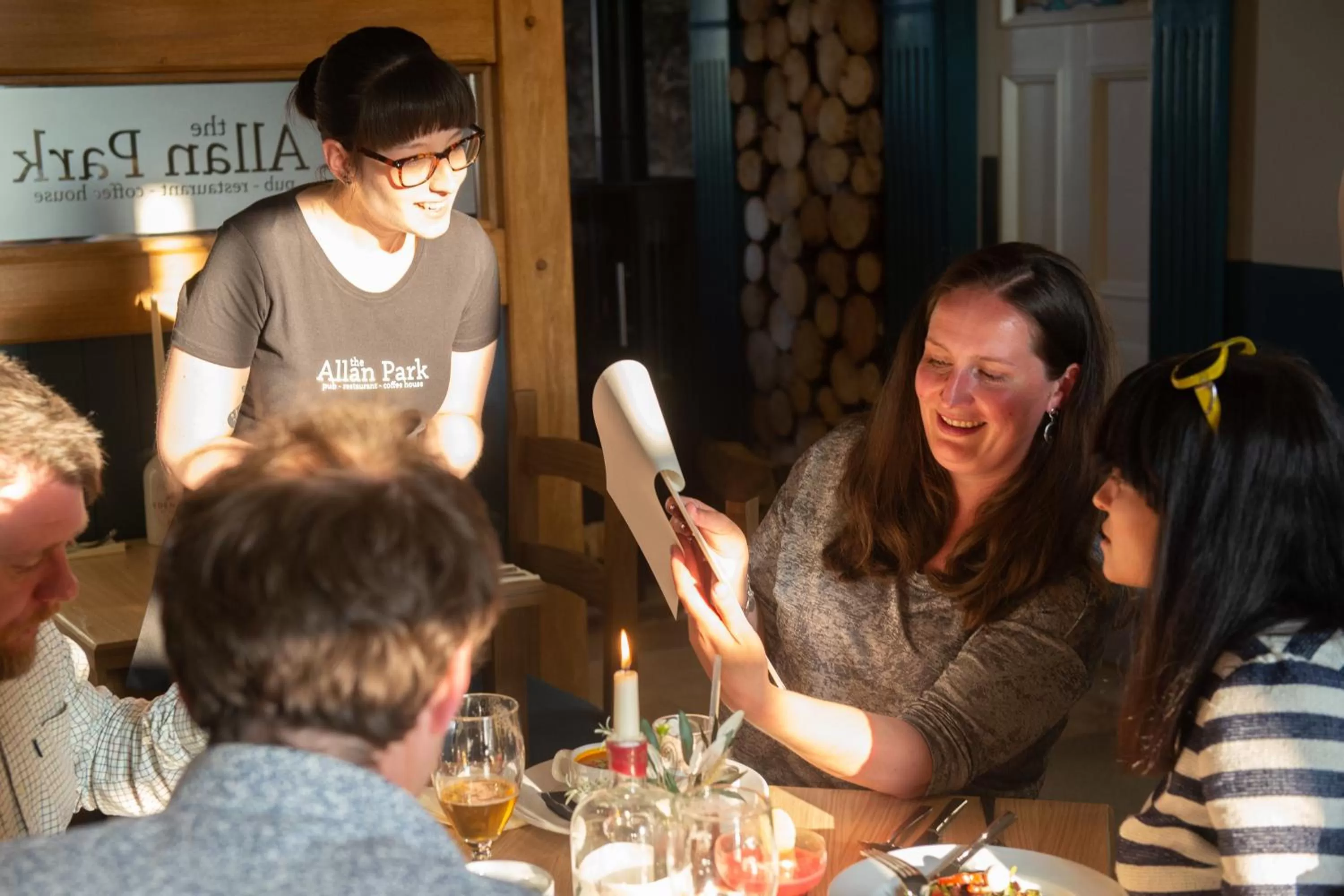 Restaurant/places to eat in The Allan Park