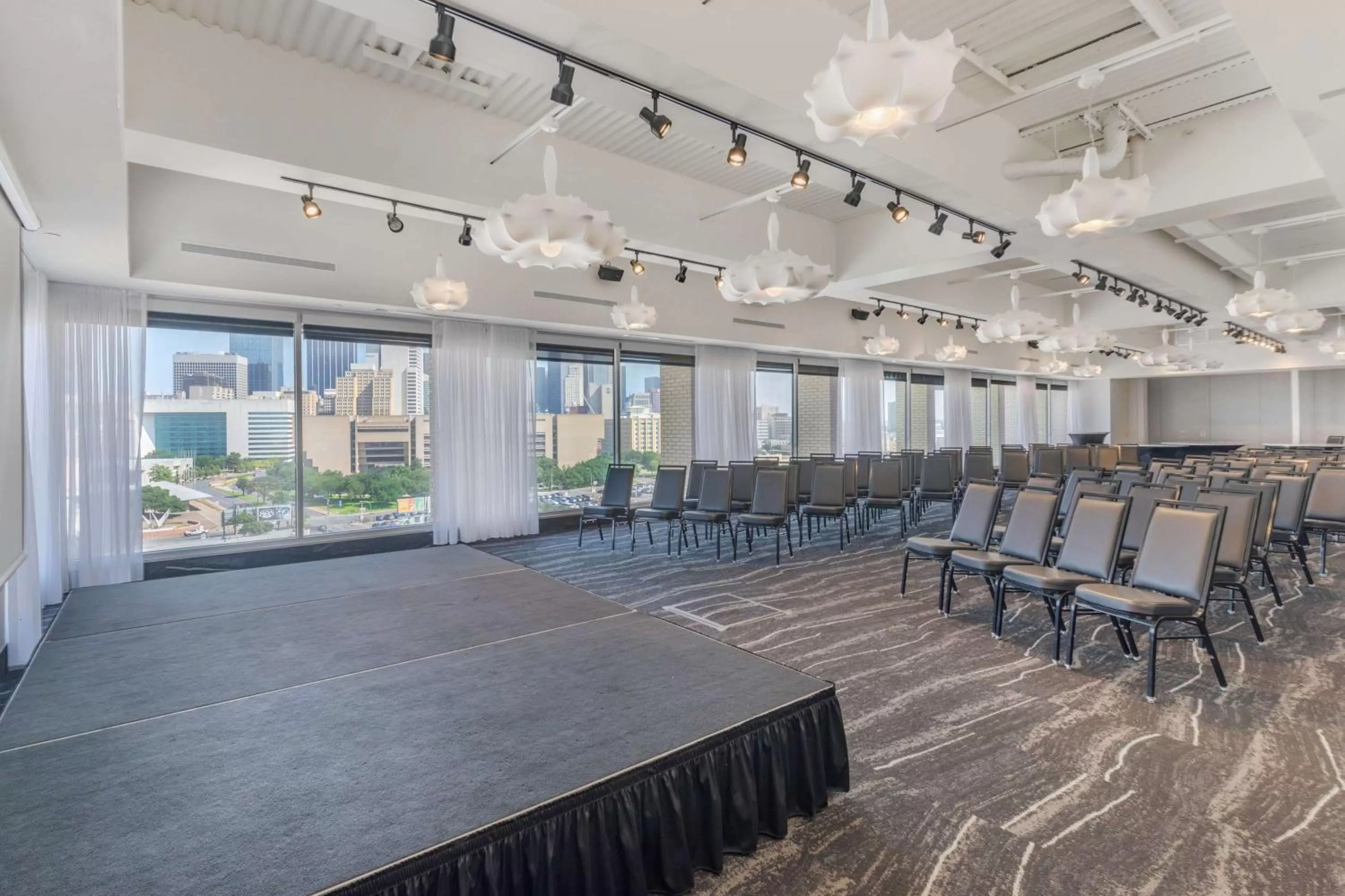 Meeting/conference room in Lorenzo Hotel Dallas, Tapestry Collection by Hilton