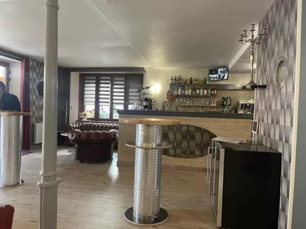 Lounge/Bar in HOTEL DES VOYAGEURS